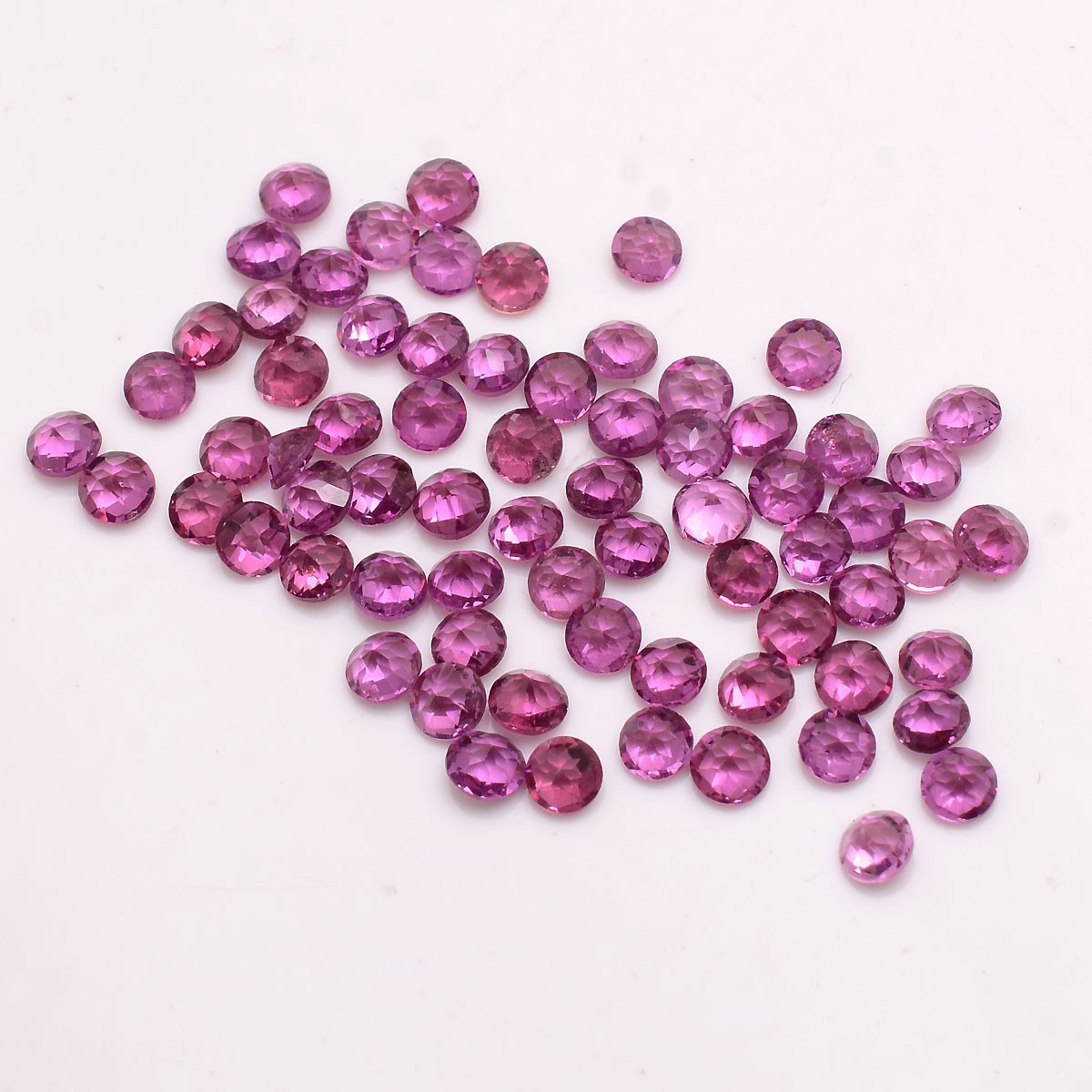70 Pcs Natural Rhodolite Garnet AAA+Quality 2.50mm Round Checker Cut Gemtones