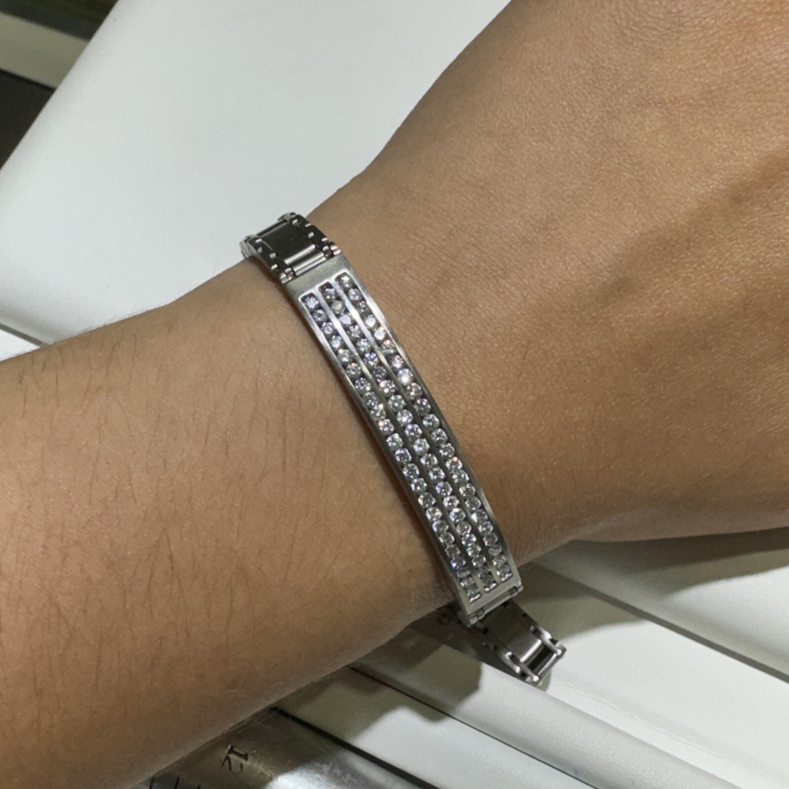 14K White Gold 2.07ct Diamond Bracelet, 8.5” Length, 8.5mm Width, 38.1g