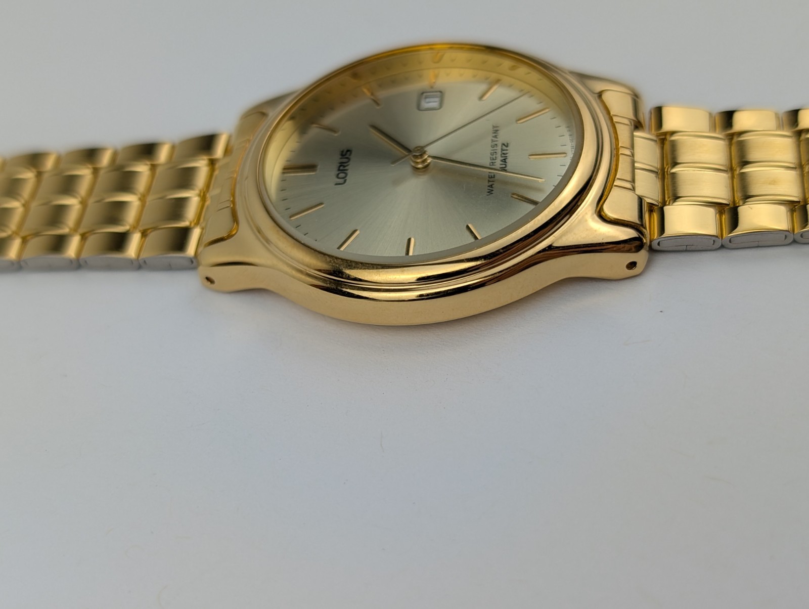 Vintage Lorus V732-0A90 Quartz Mens Watch Analog, NOS Condition UNTESTED