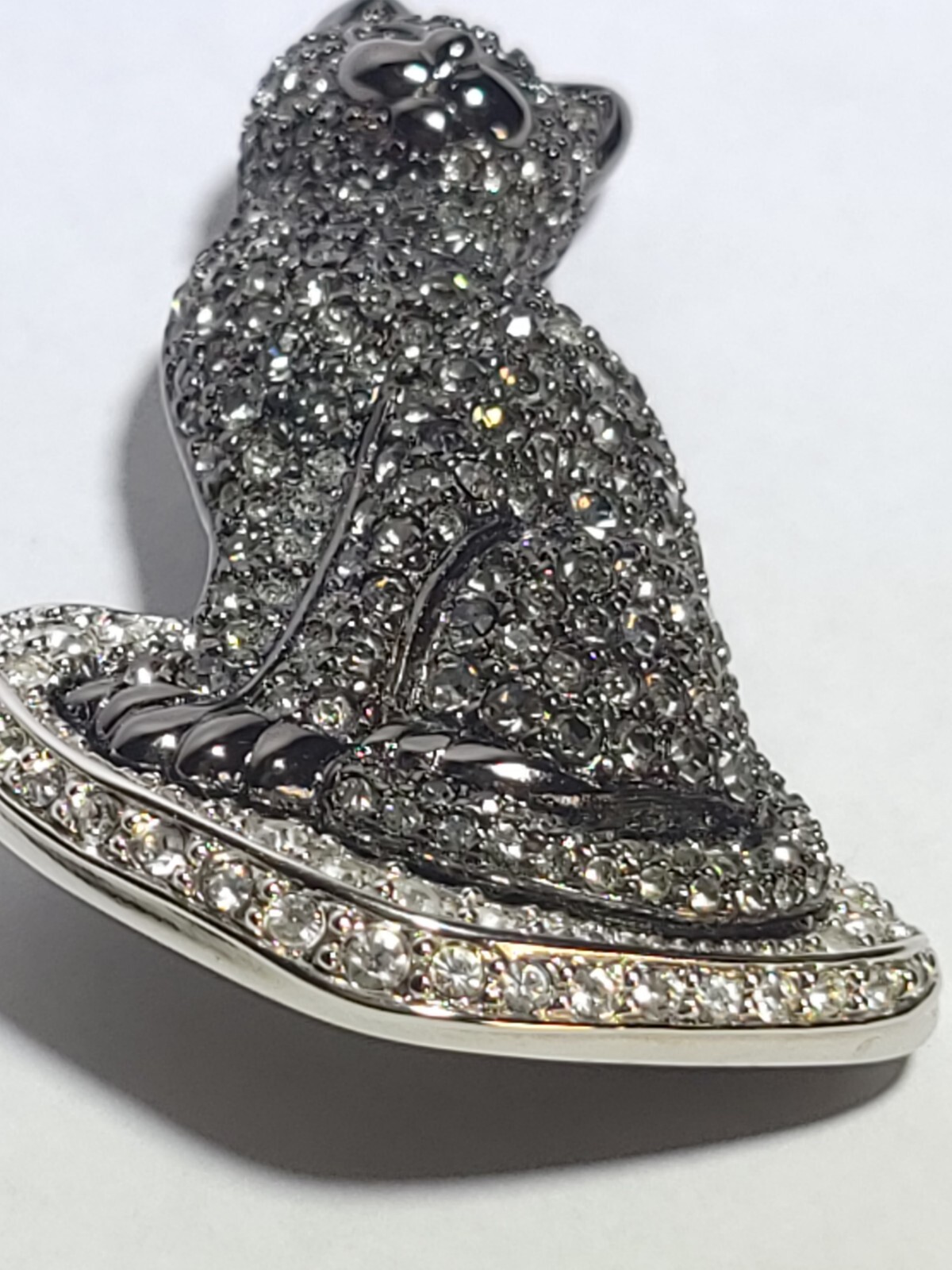 Vintage Brooch Black Cat On a Pillow Swarovski Pave Crystals 1999 Precious Pets