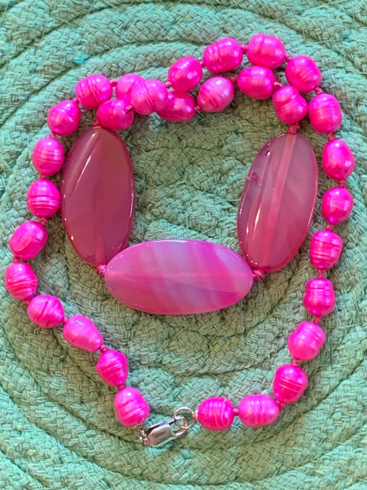 Pink Pearl Agate & Sterling Silver Necklace Strand 19 1/2 ” NEW 49.53cm Estate
