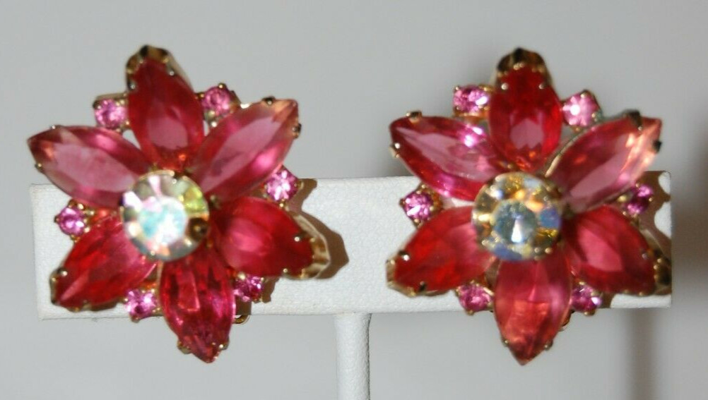 ELEGANT VTG JULIANA COUTURE PINK MARQUIS CRYSTALS OPEN BACK GOLDEN CLIP EARRINGS