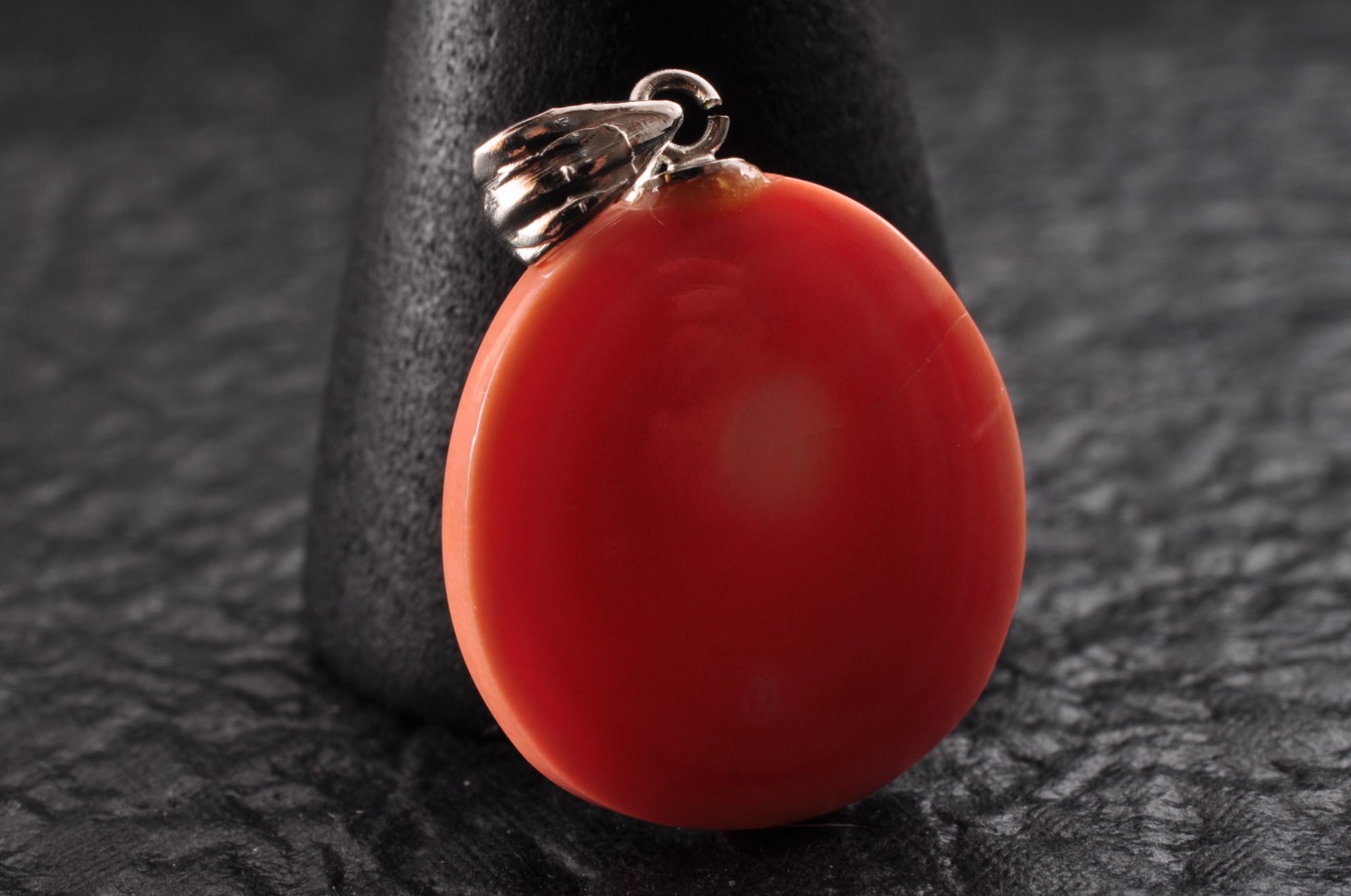 Japan vintage Coral Carved 5 items Pendant (66.0ct) Certificate Japanese motif.