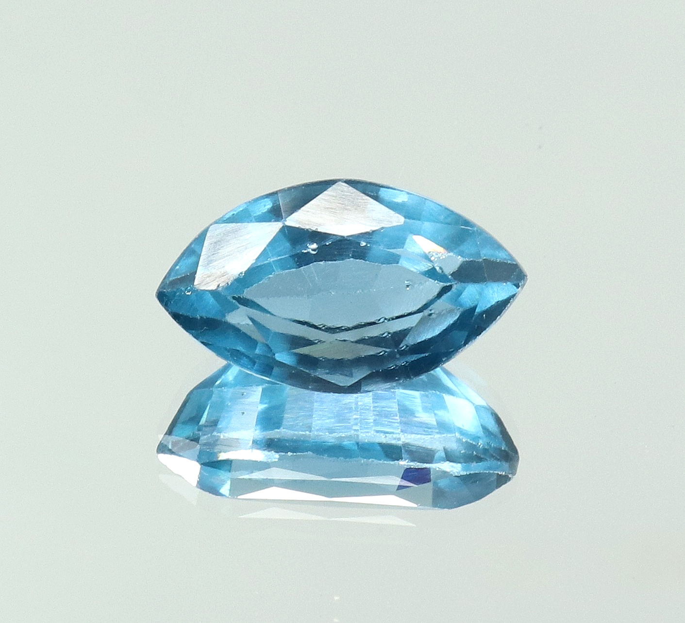 Natural 7.45 Ct Museum Blue Aquamarine Marquise Cut Certified Loose Gemstone