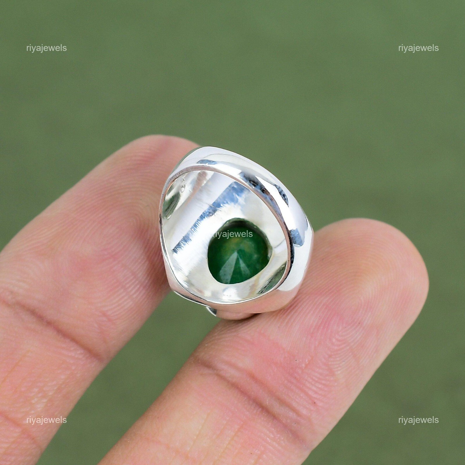 925 Sterling Silver Oval Natural Zambian Emrald Multi Stone Promise Ring Jewelry