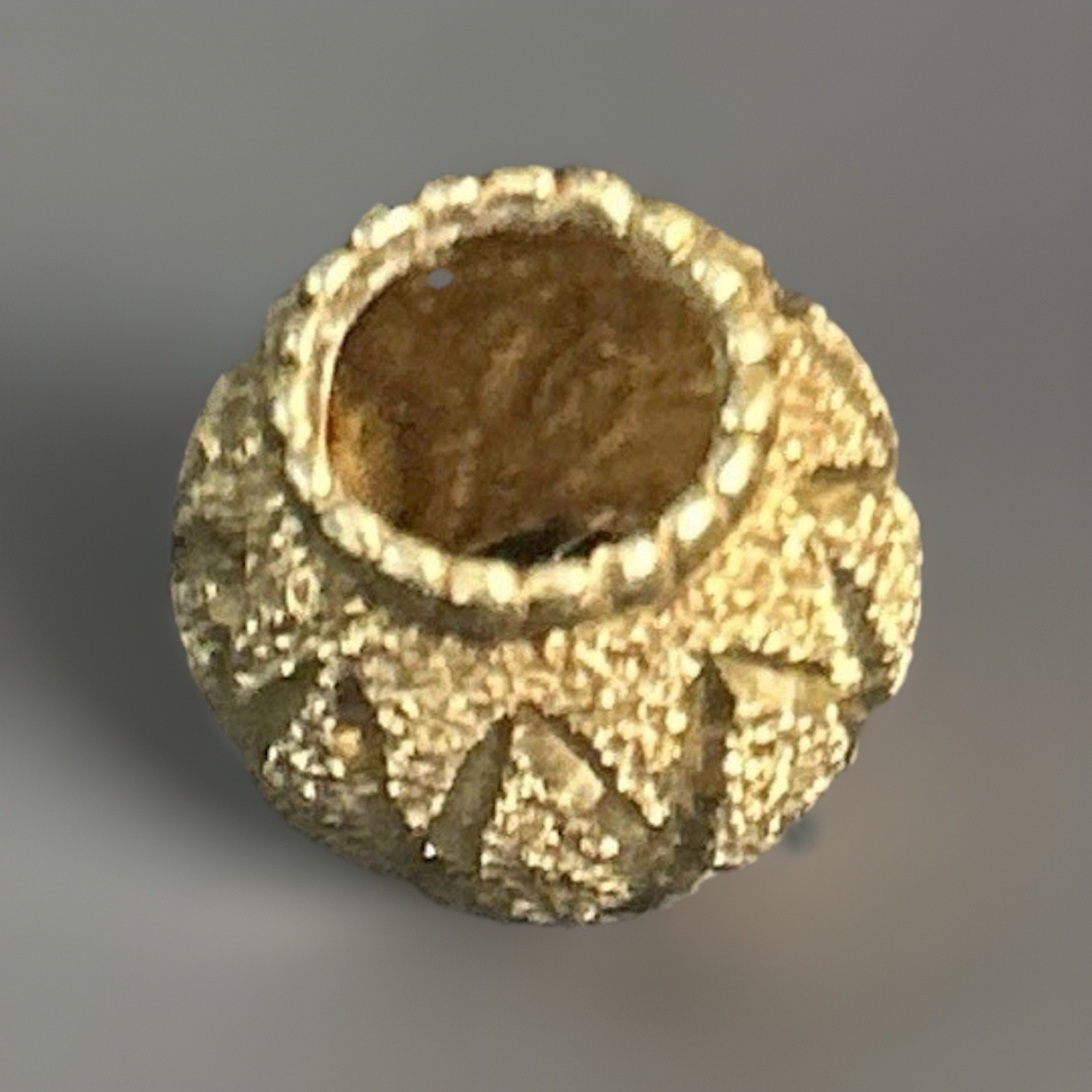 2.15g , 22k Italian Yellow Gold Roundel Bead Charm With Diamond Cuts