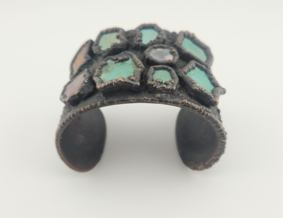 Vintage BELL TRADING Copper Cuff Bracelet USA Pre 1960s 10 Turquoise pieces