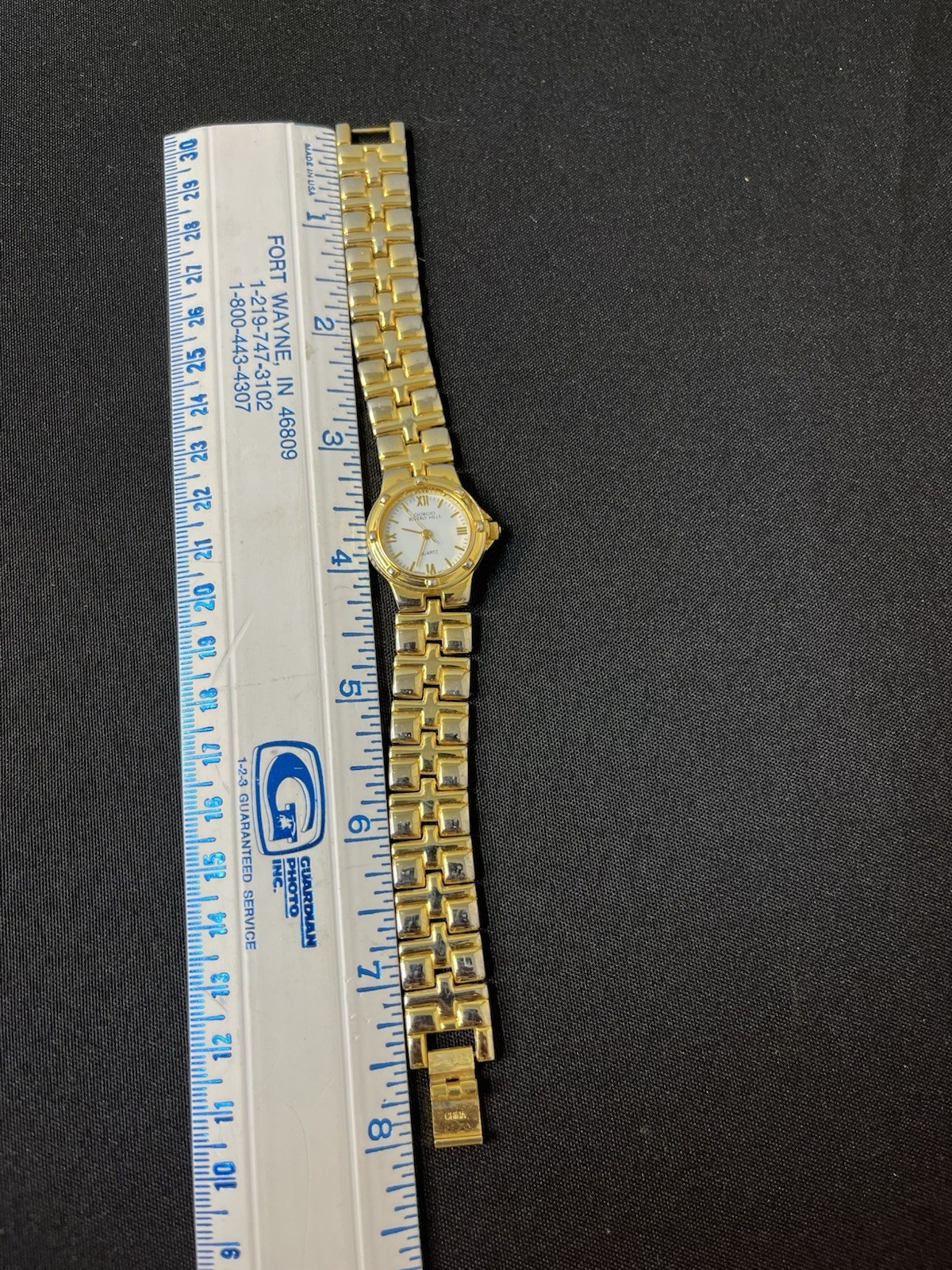Giorgio Beverly Hills Womens Tank Watch Gold Tone Round