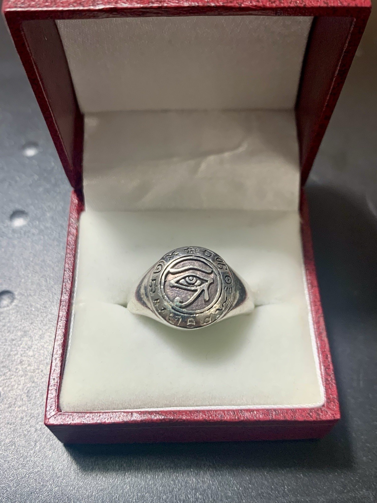Egyptian Eye Of Horus Ra(Udjat) Men’s Ring By Peter Stone 925 Ster.Sz 11 8grams