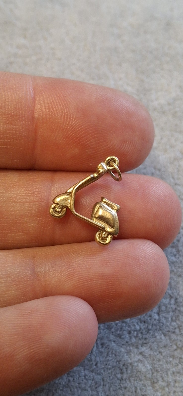 Vintage 9ct Gold Vespa / Lambretta Scooter Charm / Pendant