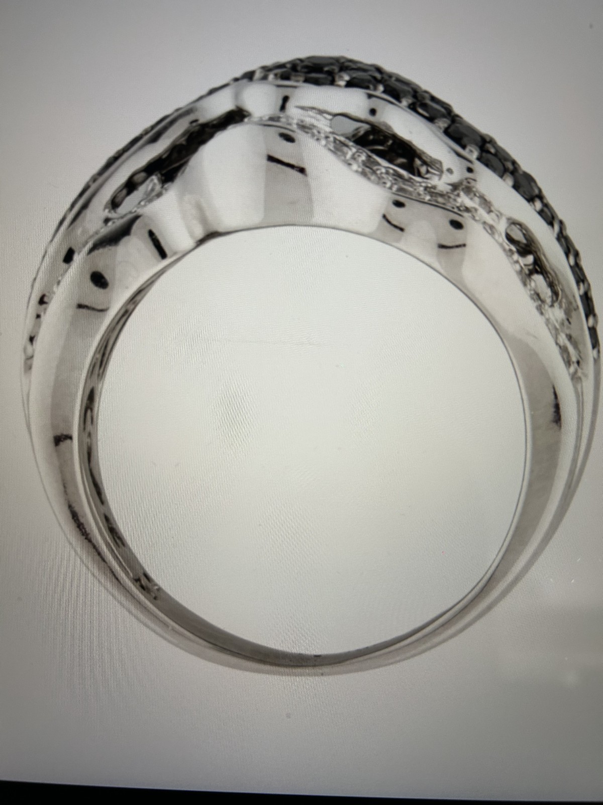 18K BLACK AND WHITE DIAMOND RIBBON RING RHODIUM-PLATED WHITE GOLD 18.7 CTW