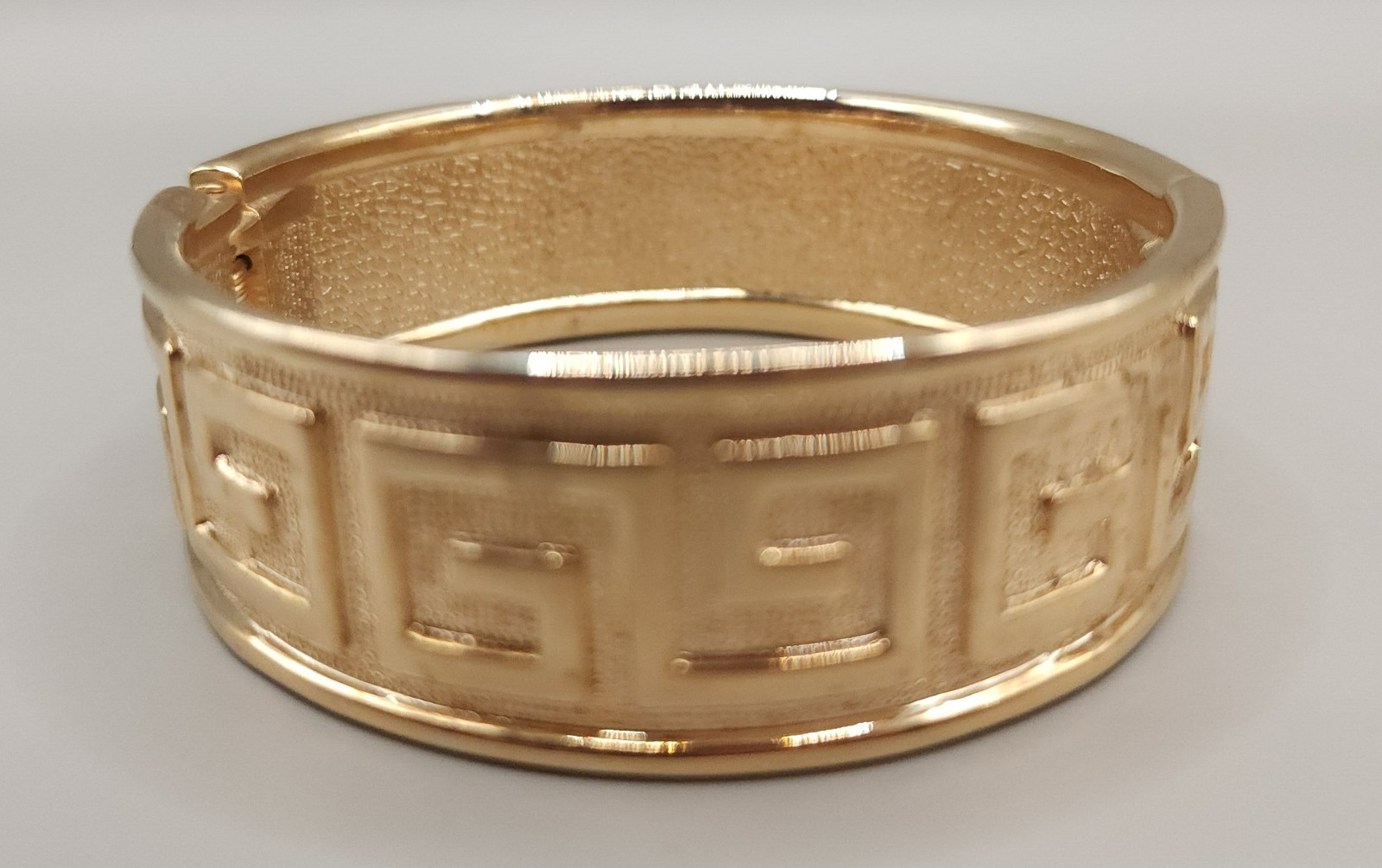 Vintage Greek Key Hinged Bangle Bracelet Heavy 10K Gold Plated Chunky 82g