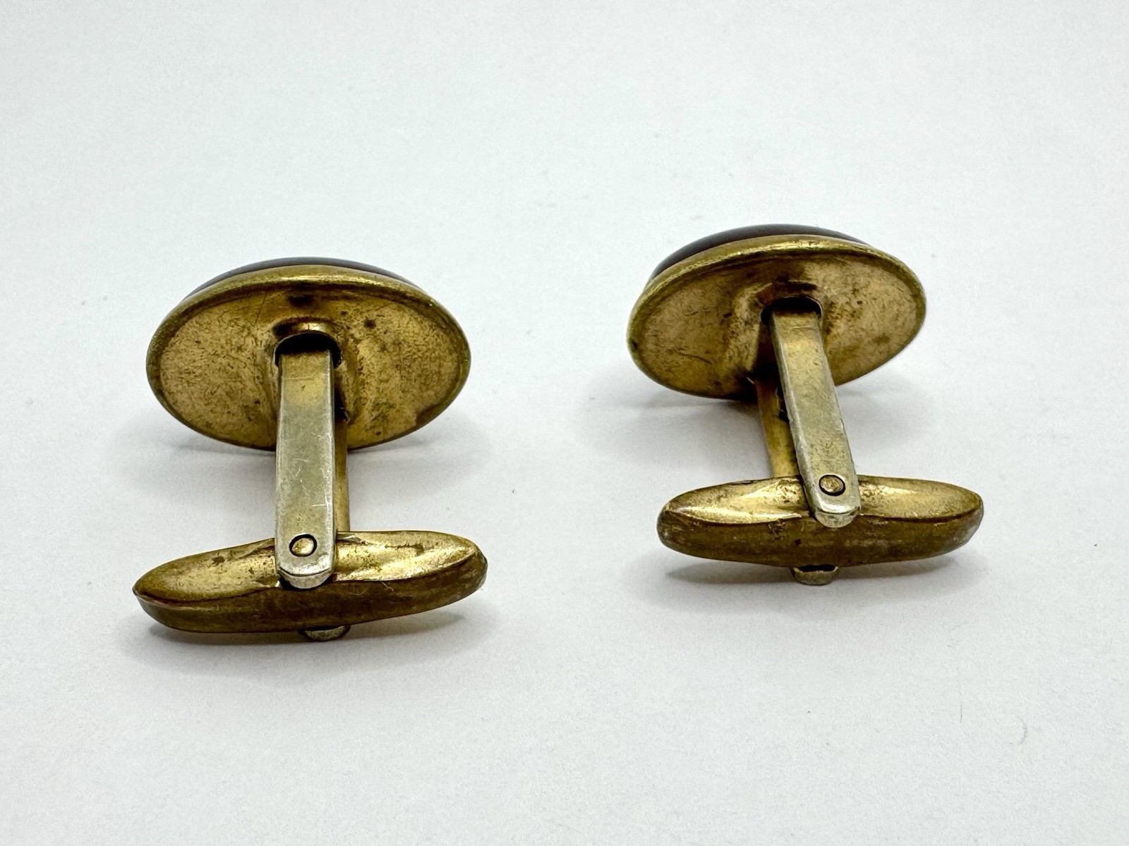 Vintage 40’s Deep Red Burgundy Lucite Cabochon Gold Tone Cufflinks Cuff Links
