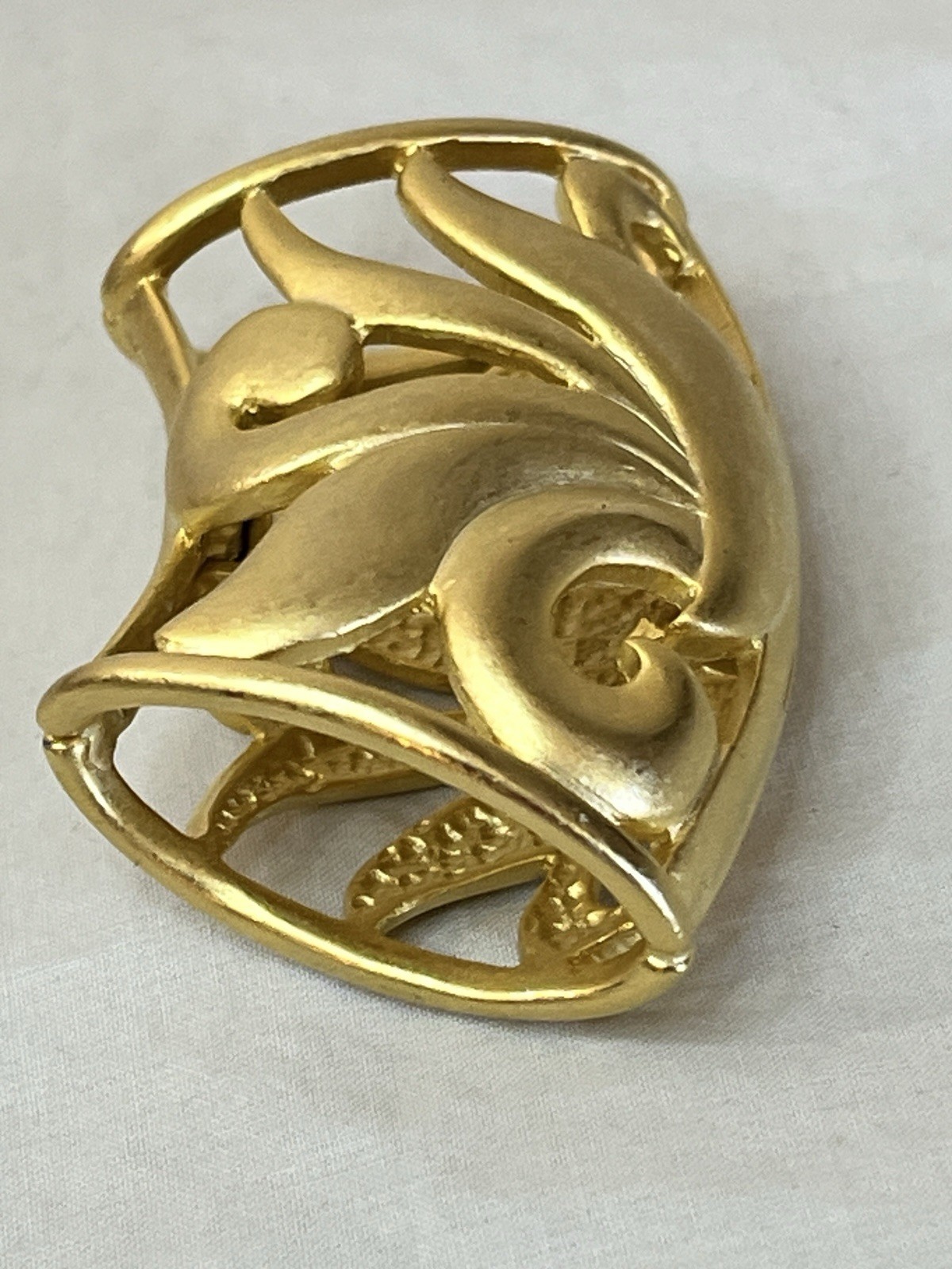 Vintage Scarf Slide Ring with Floral Design Gold Tone