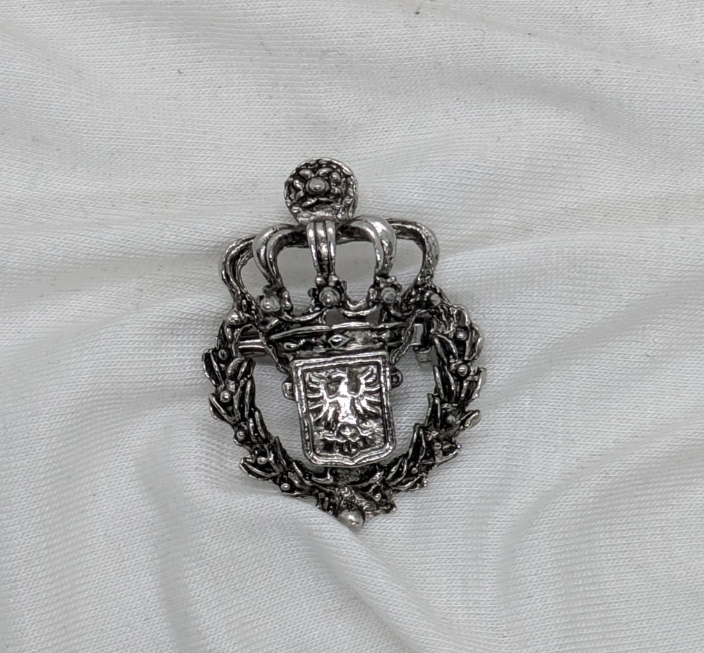Vintage Stamped JC Crown Pontic Eagle Coat Of Arms Silver Tone Brooch Pin