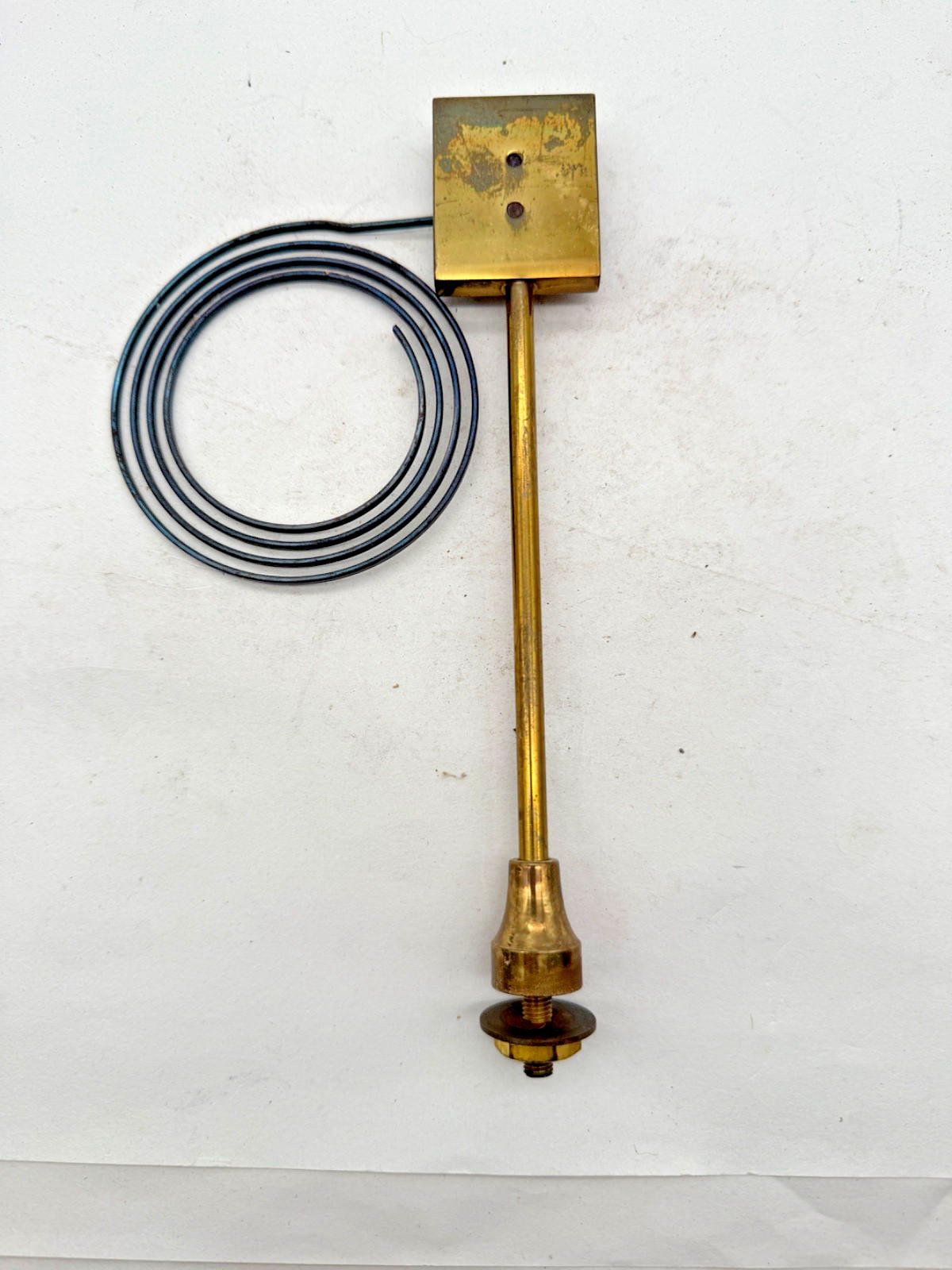 Gong Wire and Brass Base Round 3 1/2″ (CM92-0980)