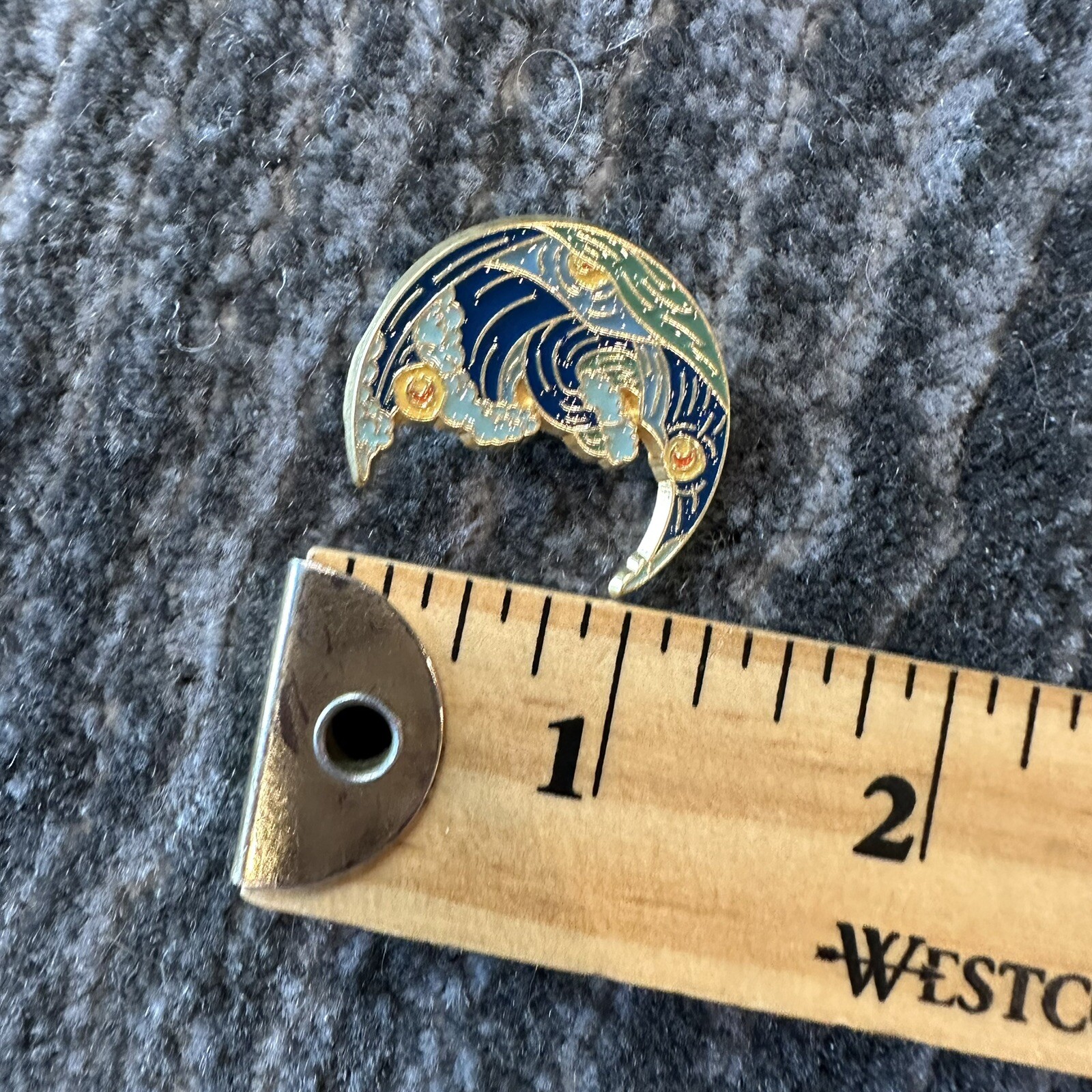 Enamel Pin Starry Night Crescent Moon Brooch Van Gogh Lapel Badge Artist Jewelry
