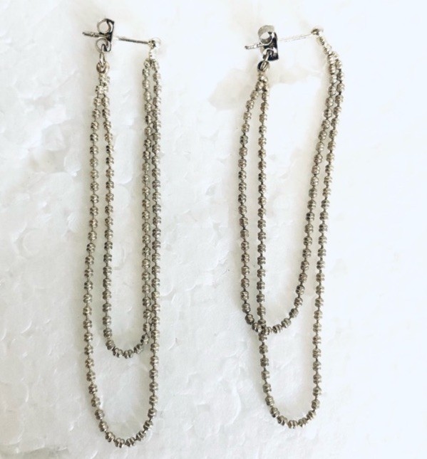 Elo7 Gold Plated Barrel Beaded Chain Attached Fronto To Back Dangle Earrings