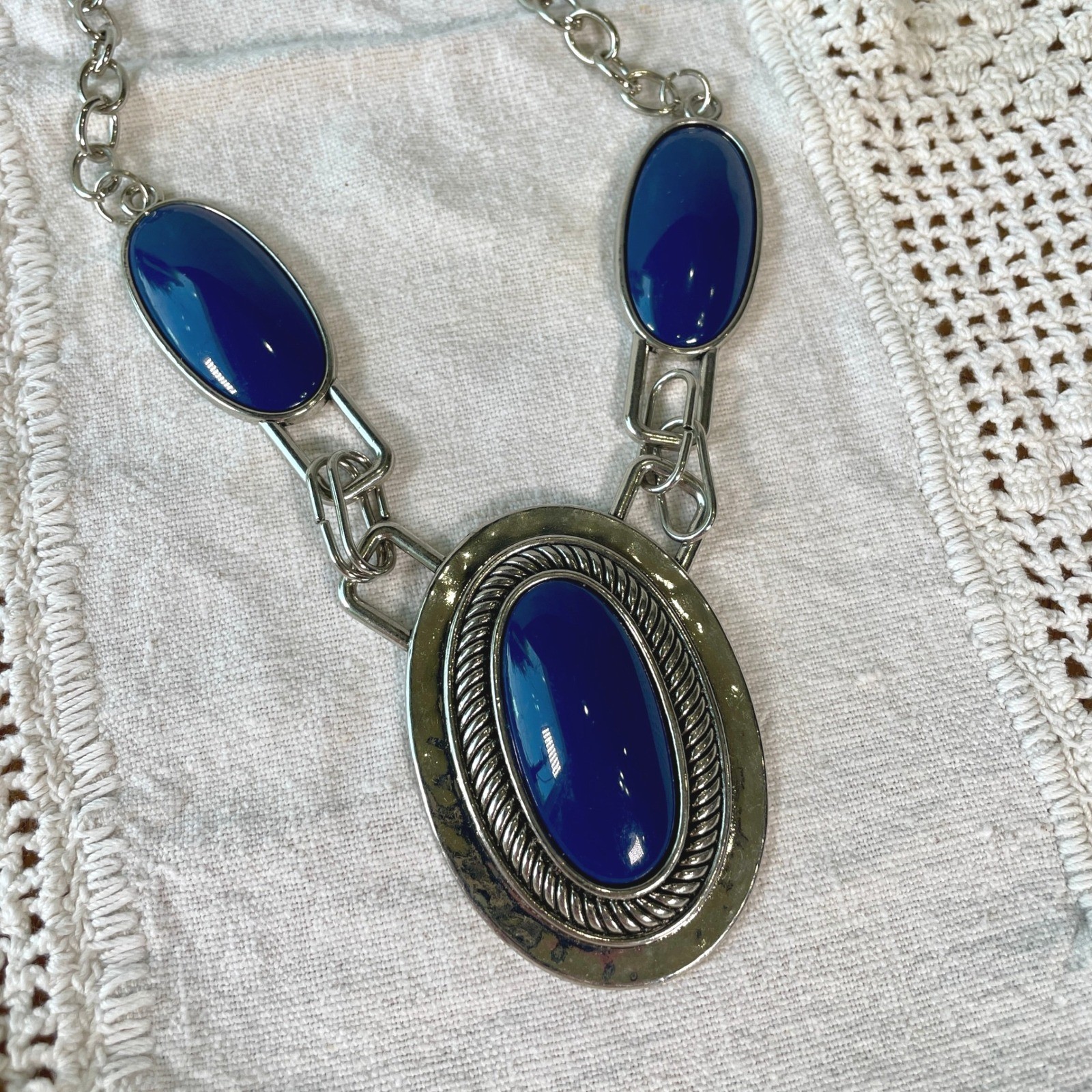 Boho Silver Tone Cobalt Blue Oval Statement Necklace Chunky Link Southwestern