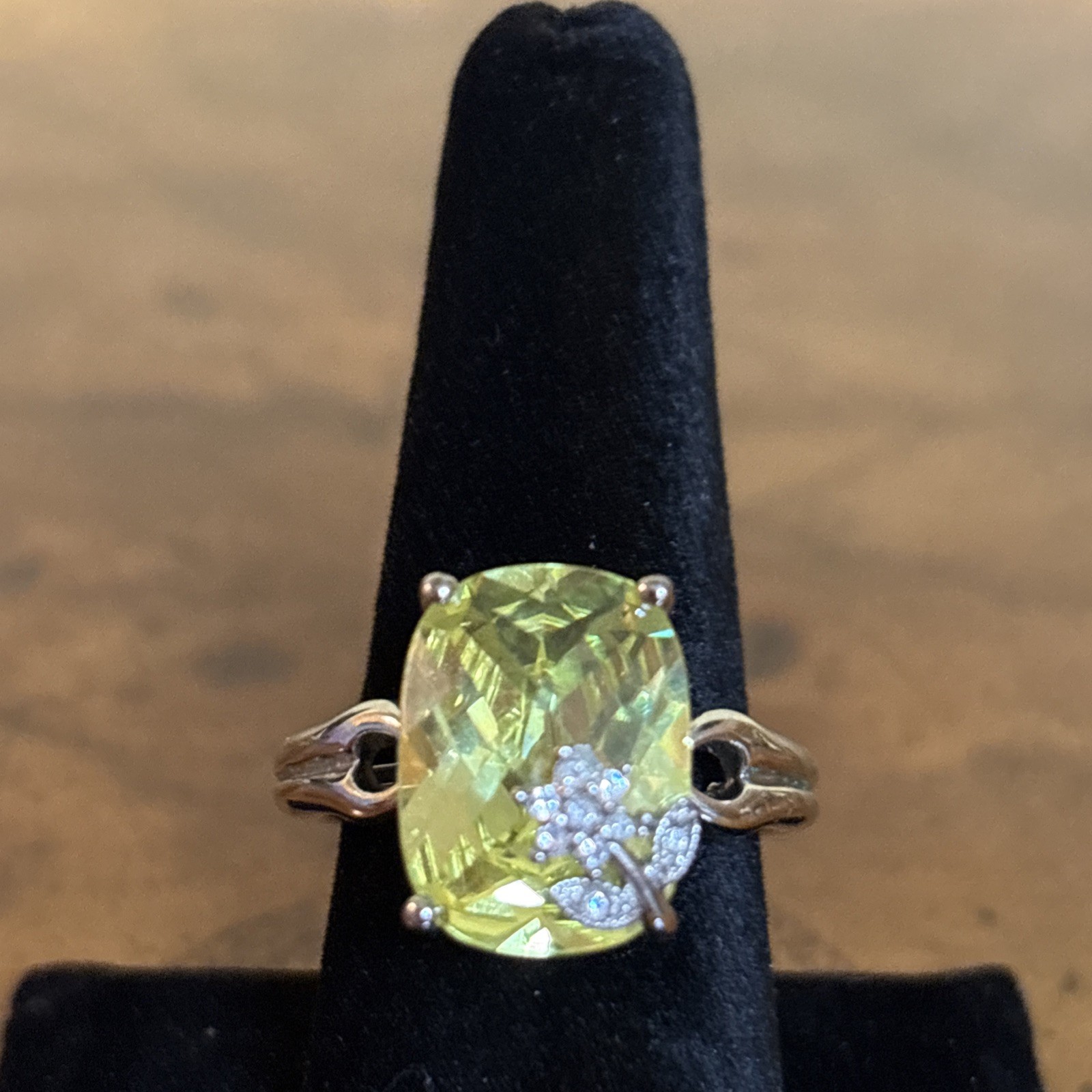 Vintage Rectangle Faux Citrine Silver Ring – Yellow Glass Stone – Retro Jewelry