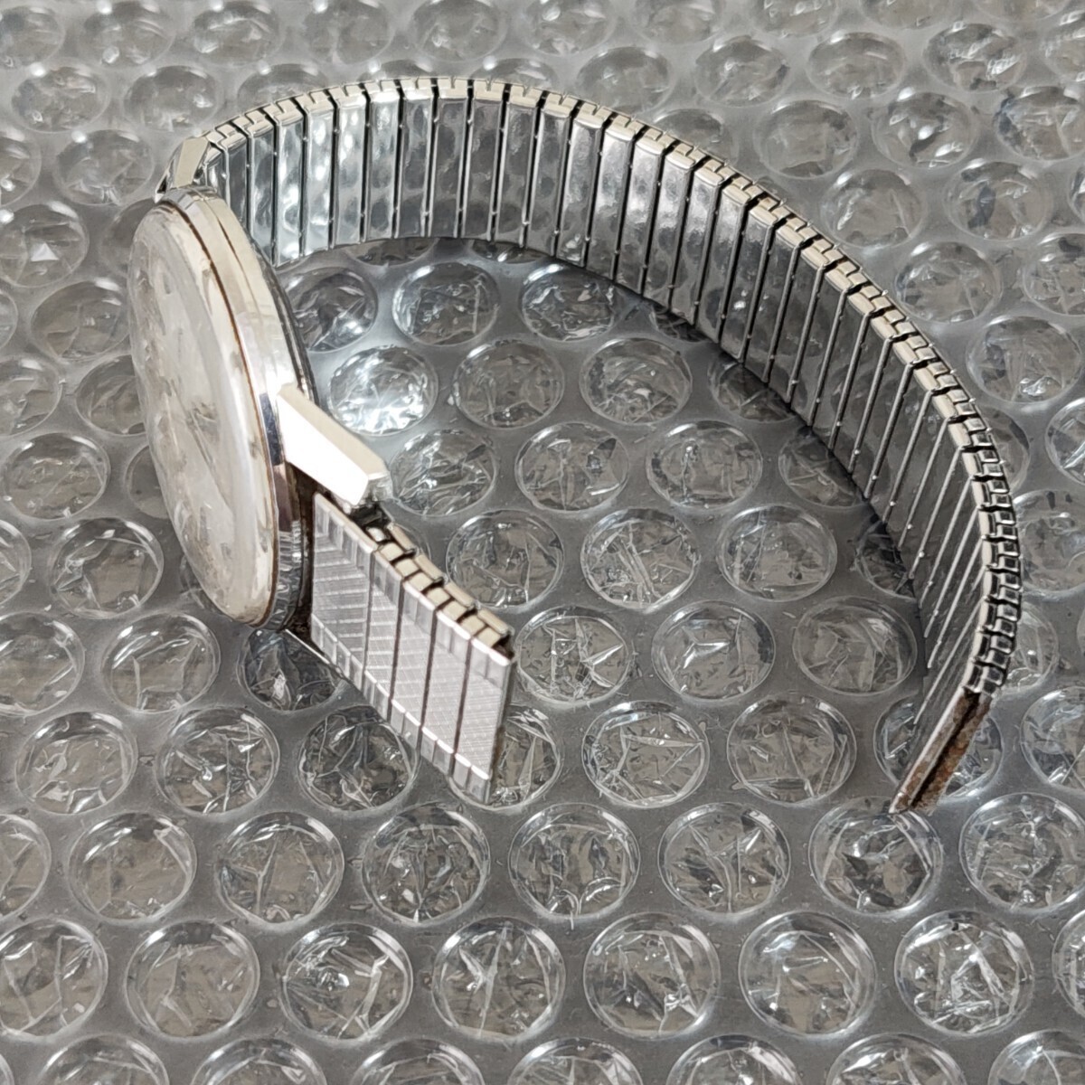 Working SEIKO 16002 Crown Diashock 21 Jewels Silver Dial Manual Wind Men’s Watch