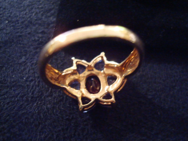 10K yg Garnet & Amethyst Ring – 4.5 Grams – Sz. 8 – 3ct. + Approximate (#JLL5)