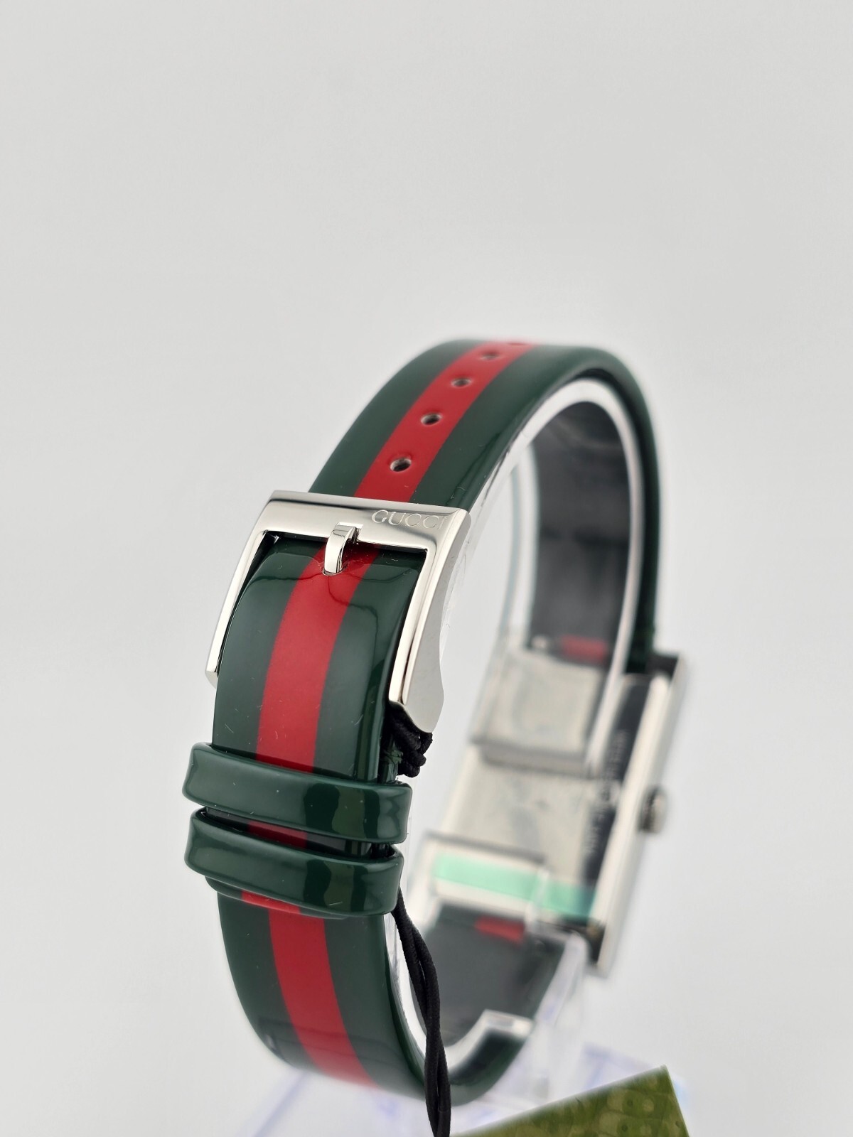 Gucci Women’s G-Frame Green and Red Swiss Quartz Watch – YA147408 ($1100 MSRP)