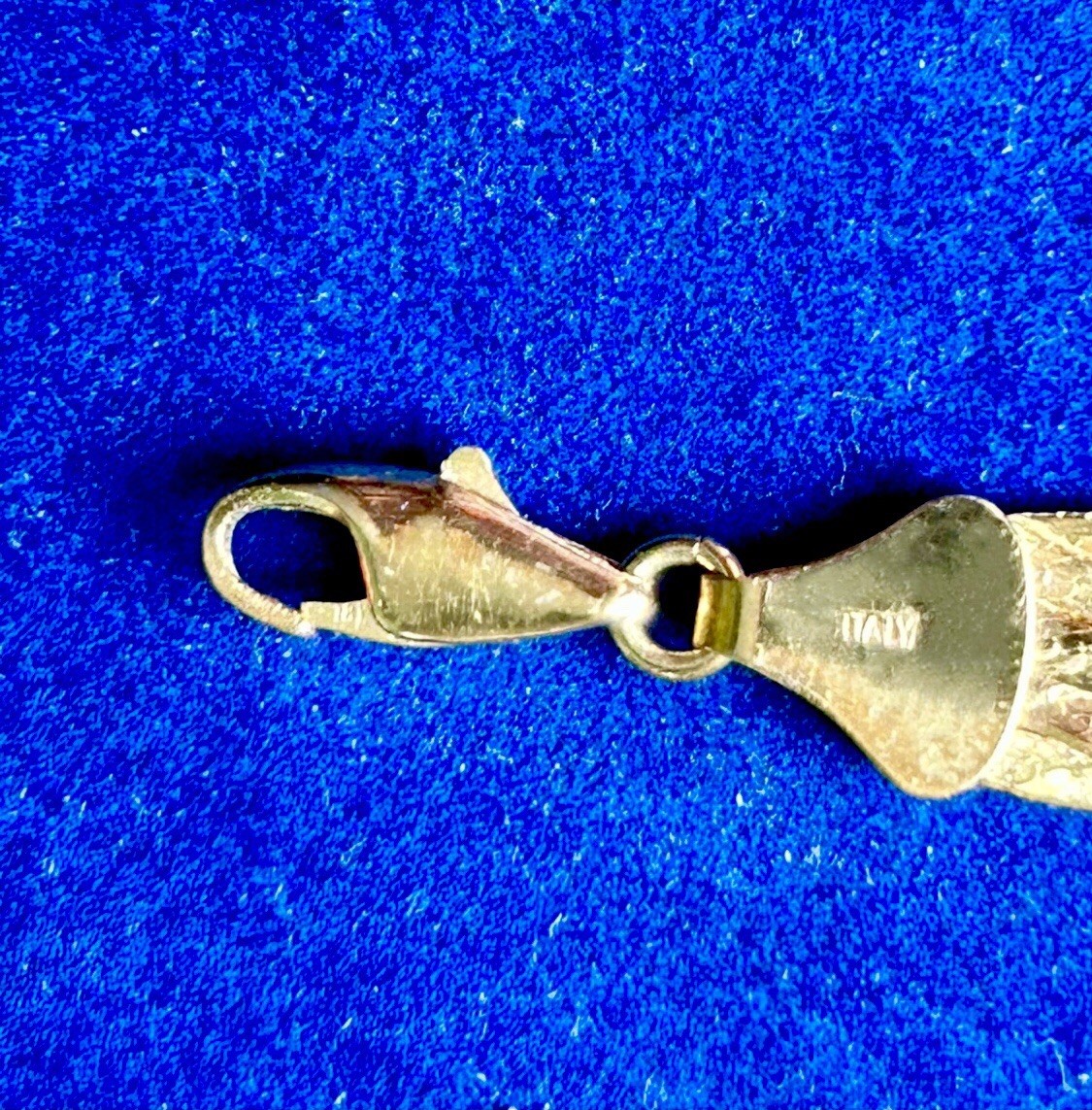 Investment Grade: Authentic Italy Solid Gold 18K 18″ Heavy Wheat Chain Spiga