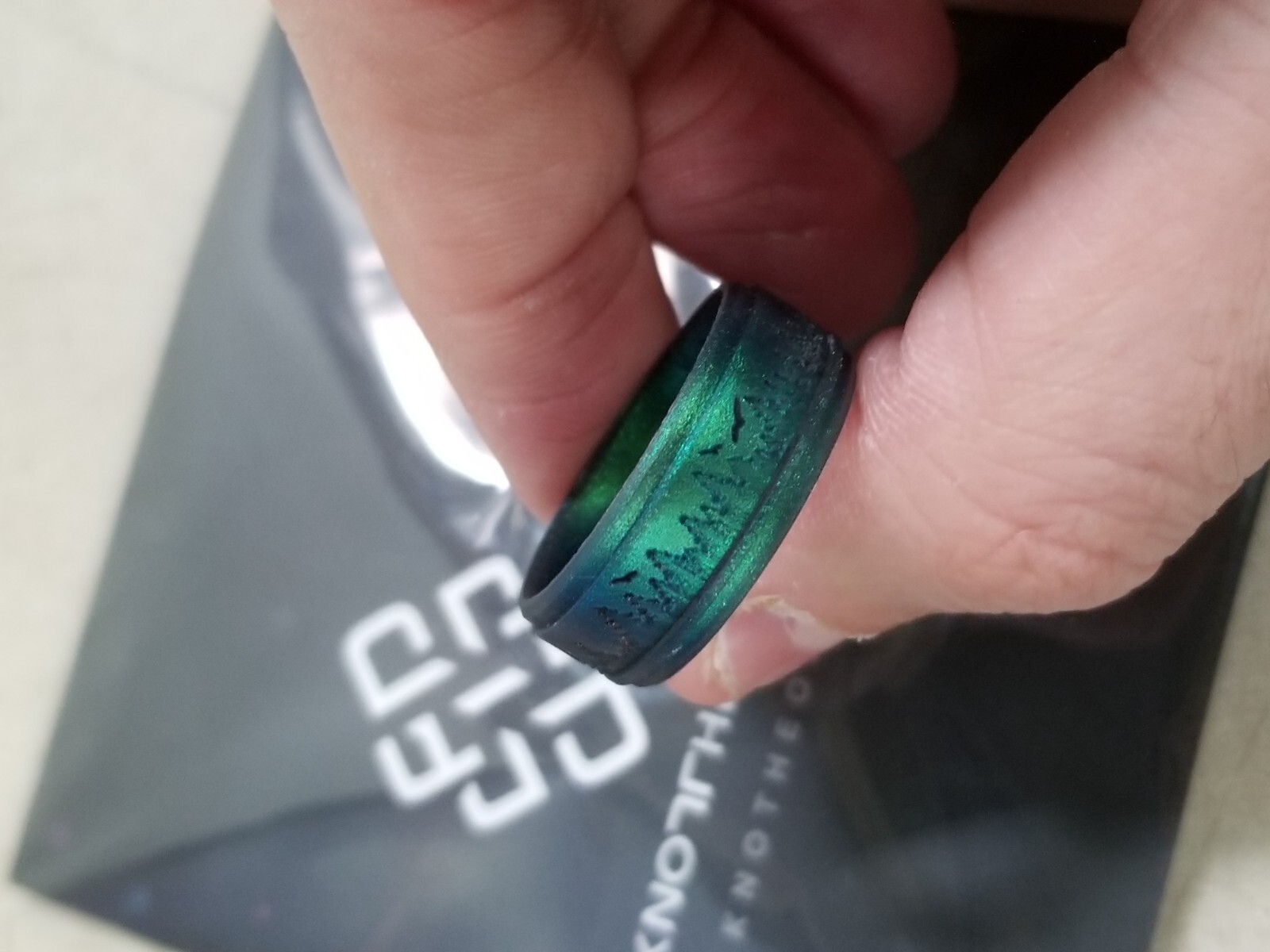 Knot Theory Engraved Silicone Ring – Enchanted Forest Green – Size 12