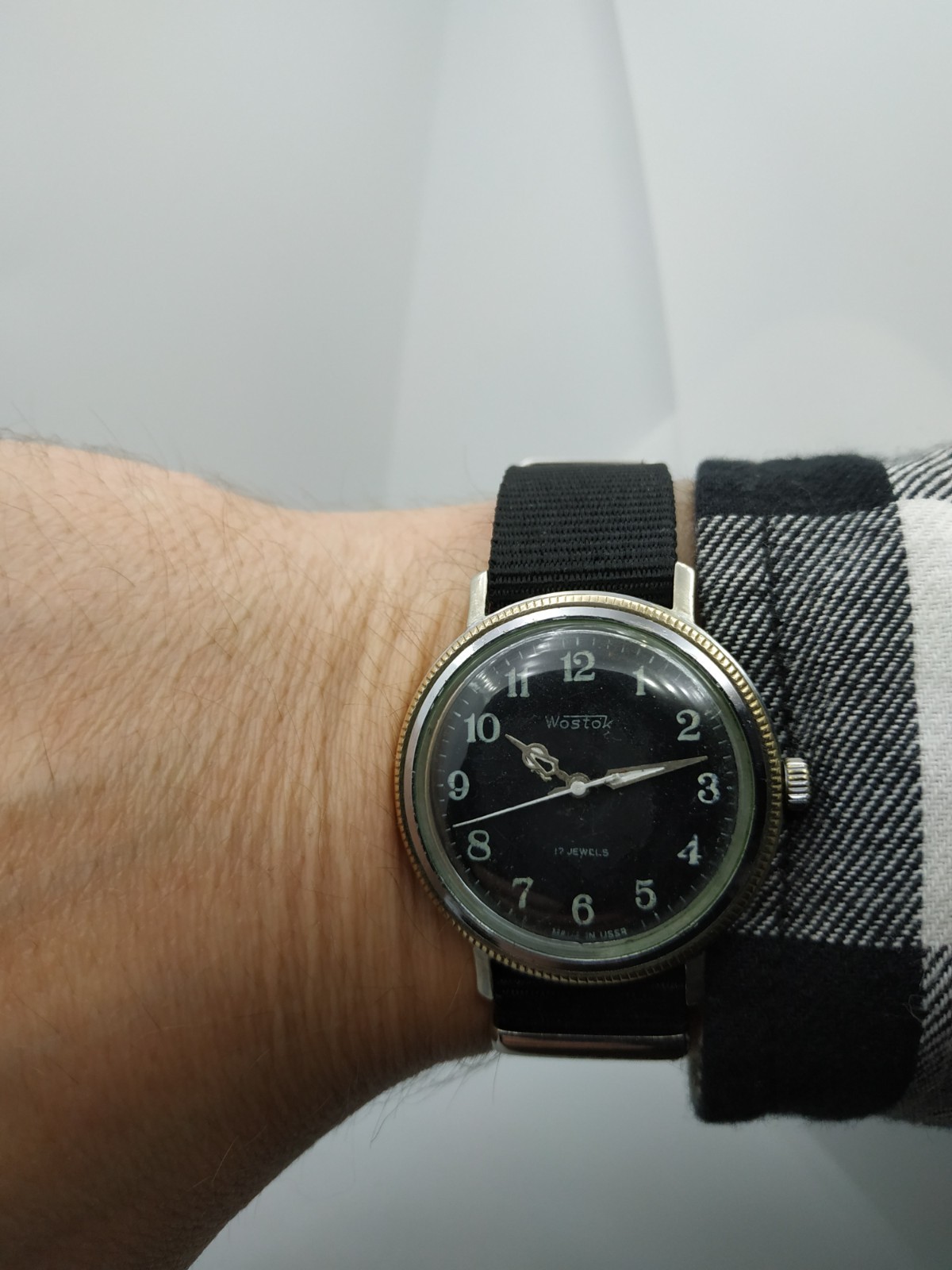 Men’s Classic Retro Watch Wostok Vostok Vintage Made in USSR Mechanical Soviet