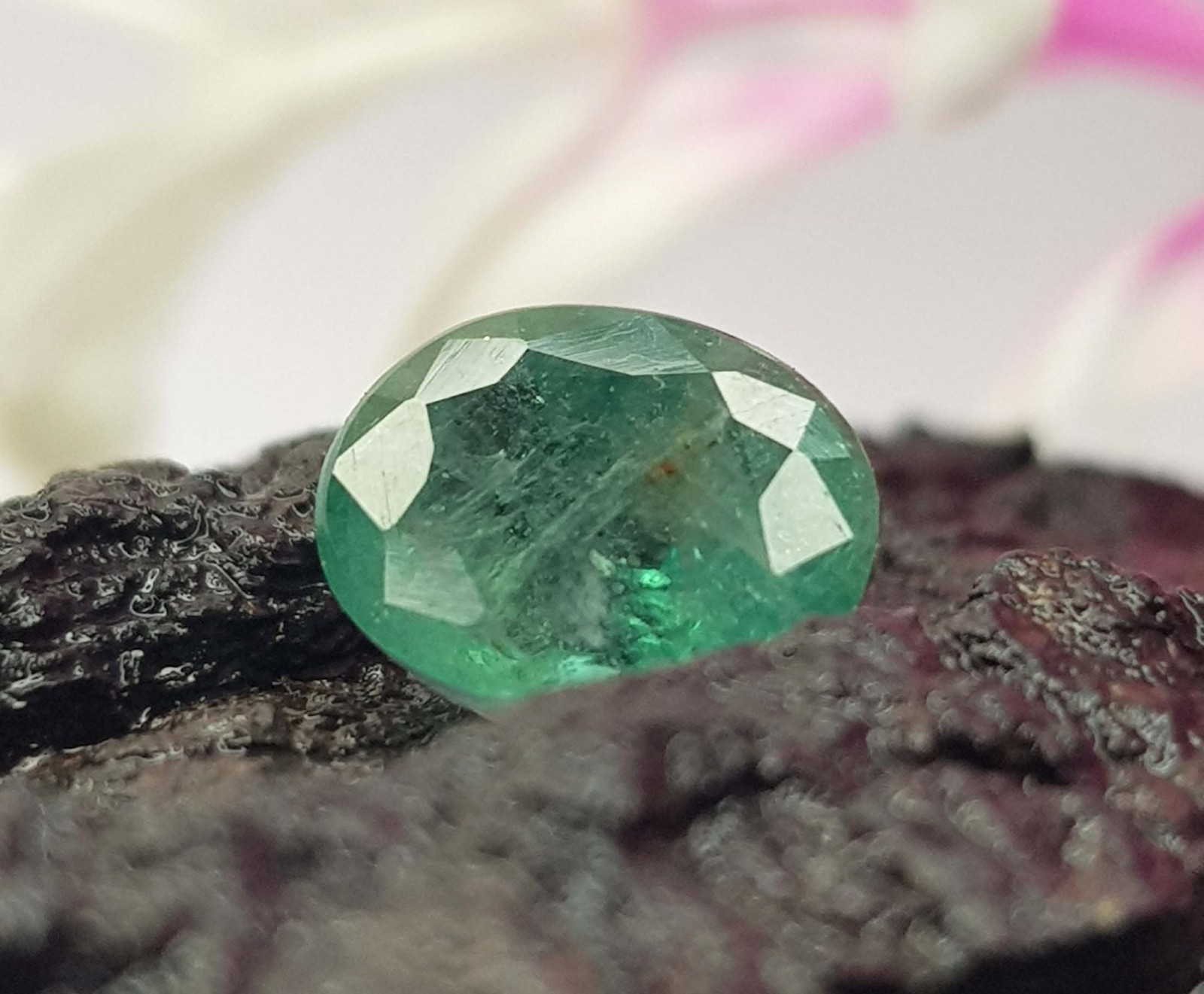 1.89 Ct Natural Emerald Oval Cut Rich Green Zambian Mines Top Quality Gemstone