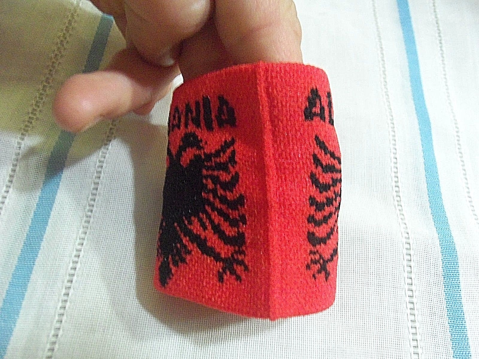 NEW ALBANIAN FLAG WRIST BAND-ELASTIC FLAG SPORT UNISEX BRACELET-ALBANIA SOUVENIR