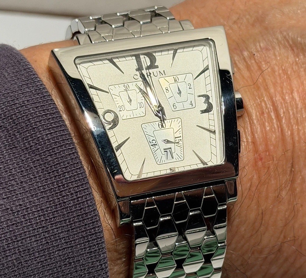 Men’s Corum Trapeze Chronograph 196.404.20 Steel Bracelet Silver Dial