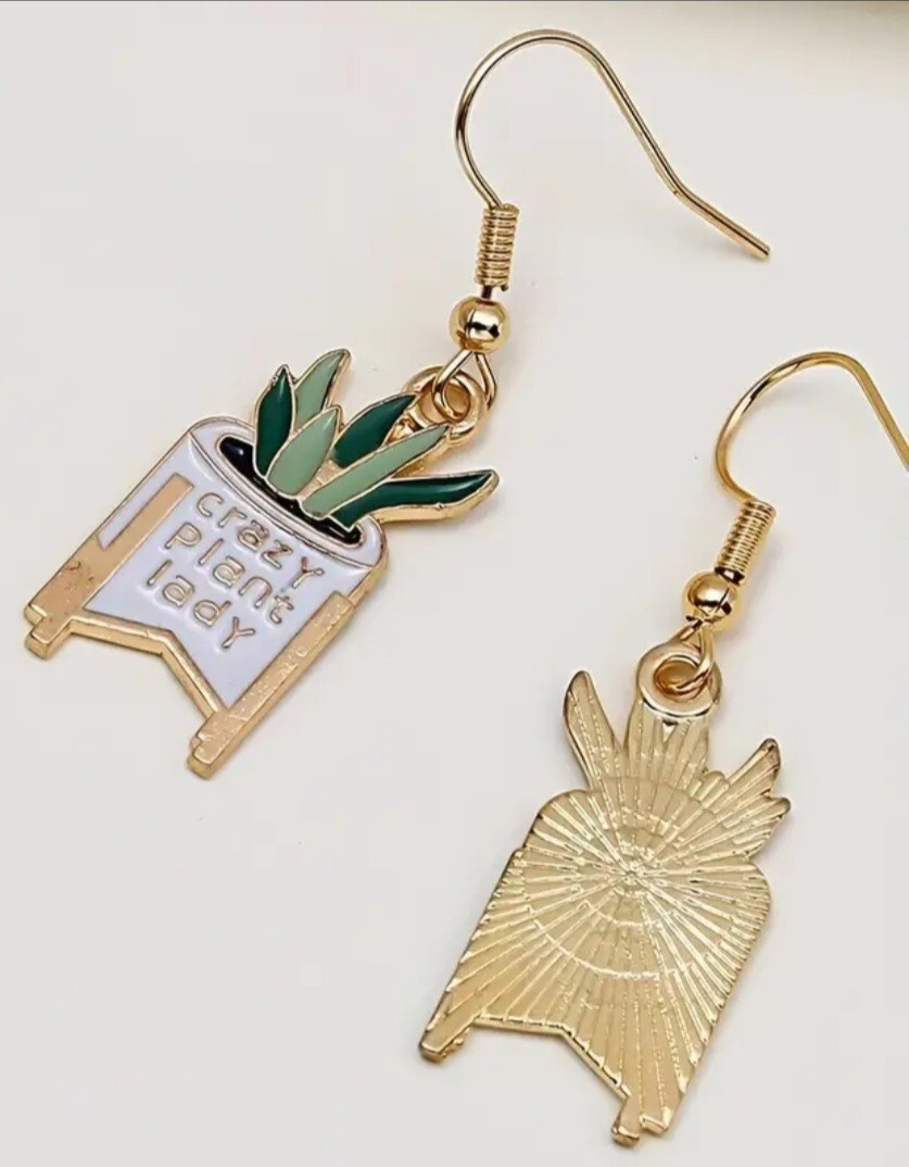 CRAZY PLANT LADY Earrings Unique Green And Gold Novelty Gift Potted Plant NEW