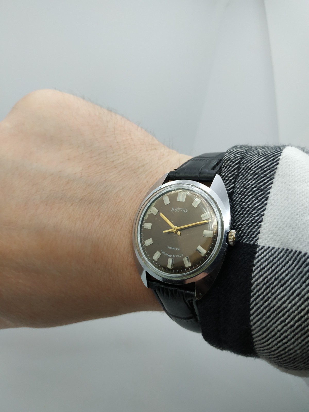 Retro Men’s Dress Watch Wostok Vintage USSR Mechanical Vostok 2409A Soviet ⭐