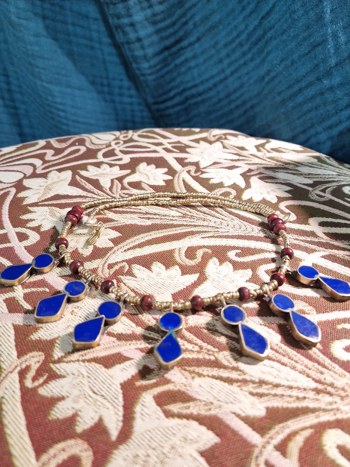 Egyptian Revival necklace with blue enamel pendants – 51cm, 30.7g