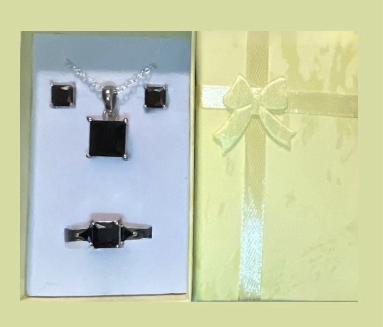 DEAL! Beautiful Black Onyx Square Necklace, Earrings, & Ring Size 11 Set