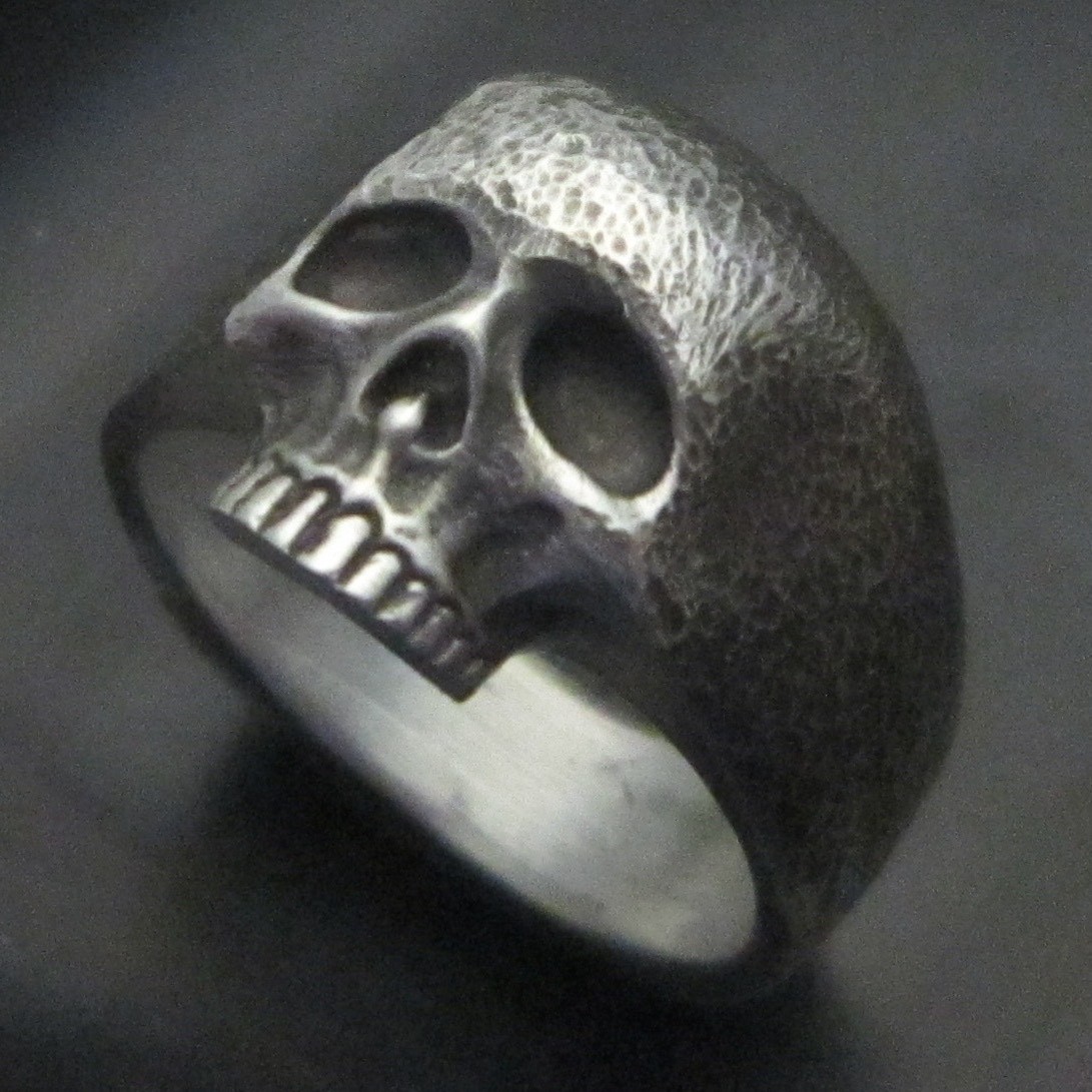 MJG STERLING SILVER KR SKULL RING. SZ 10. 18 GR. KEITH. STREET FINISH