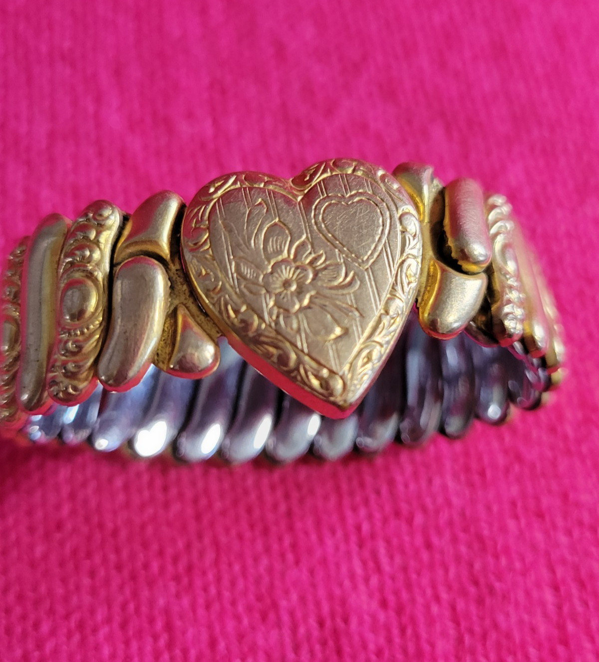 VINTAGE CHILD SIZE SWEETHEART EXPANSION BRACELET 1/20 12K GOLD FILLED