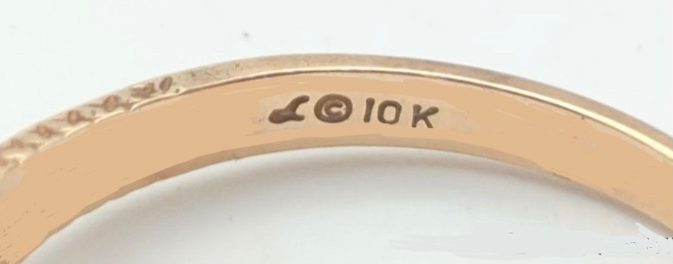Black Hills Gold 10k Ladies Wide Front Band Ring Size 9 1/2