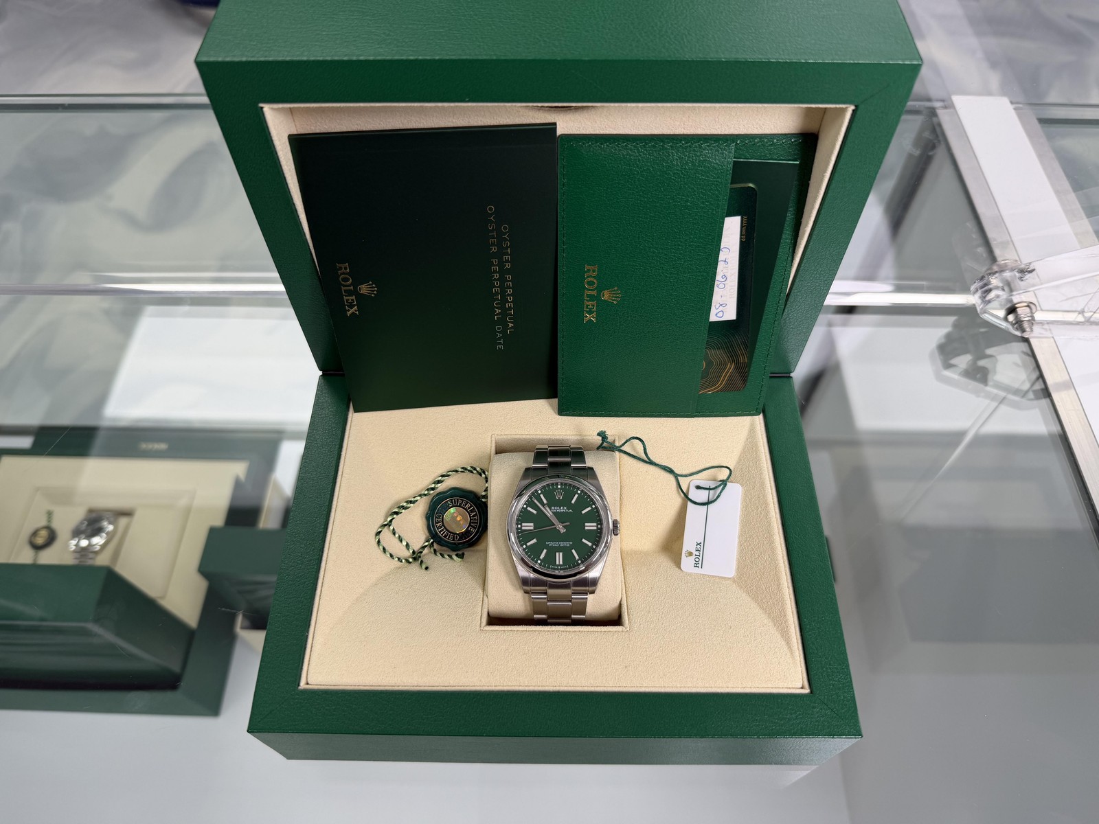 2023 Rolex Oyster Perpetual 124300