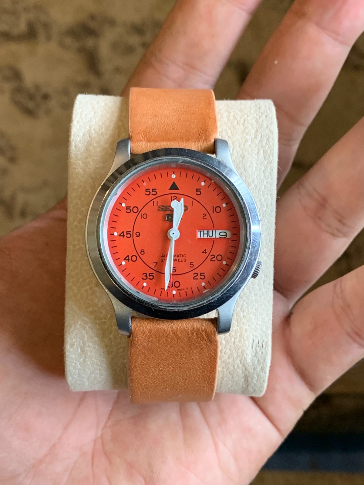 Vintage Seiko 5 Orange Military Dial Day/Date Men’s Wrist watch