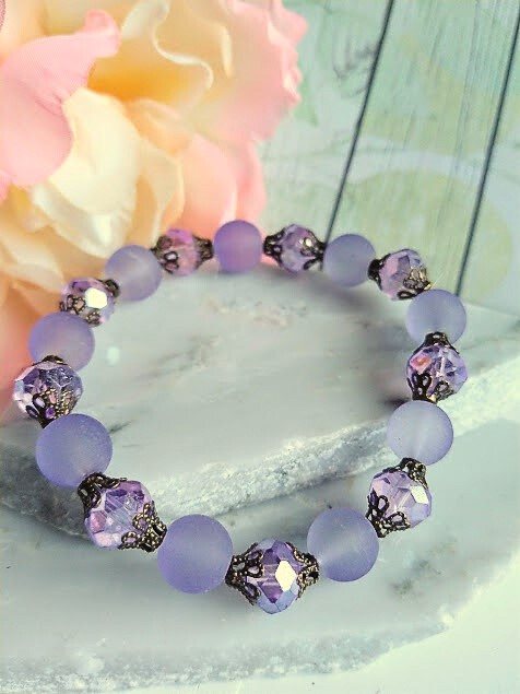 Handcrafted Sea Glass Bracelet, Ladies Stretch Bracelet, Beaded Chain Bangle