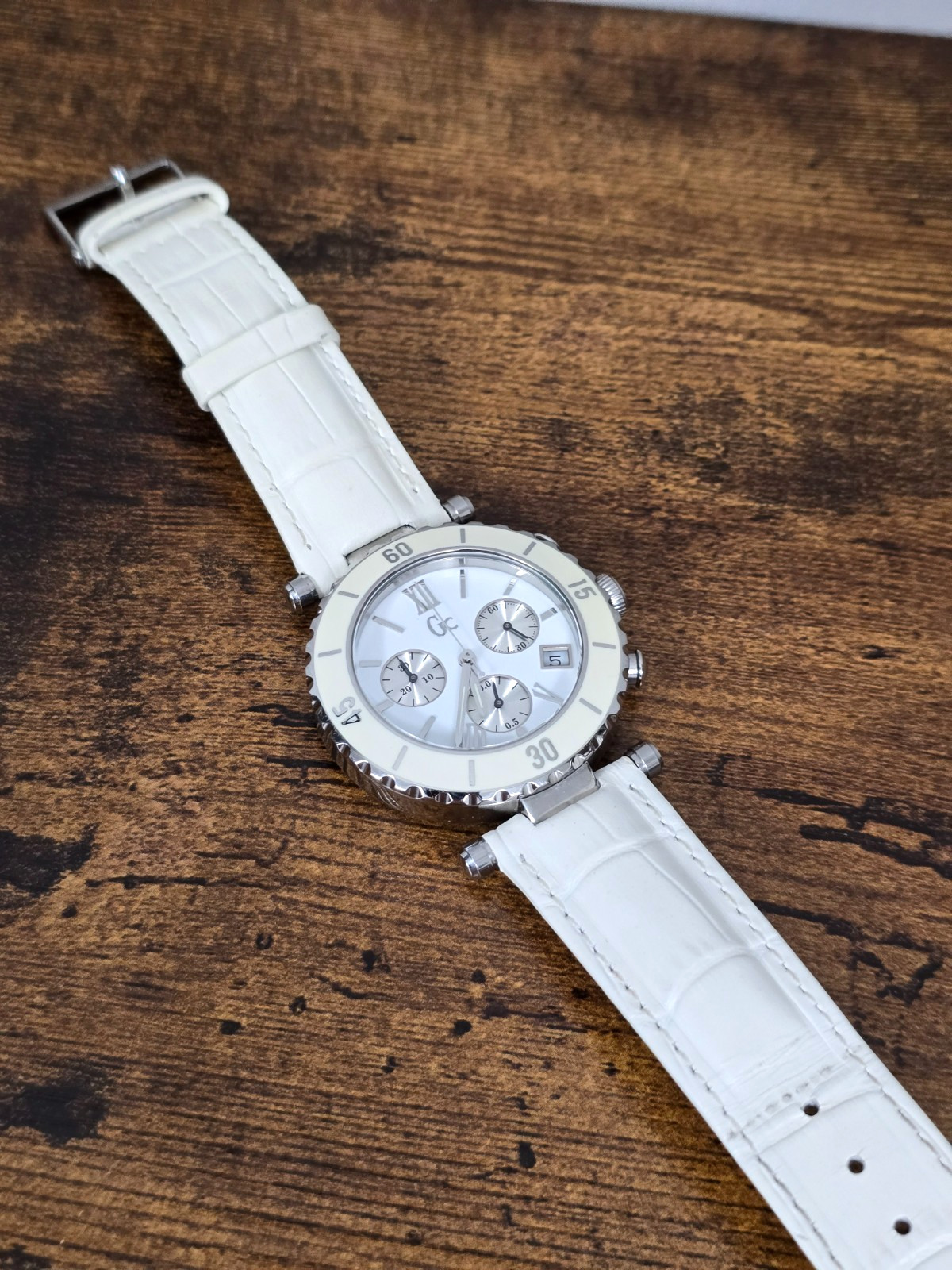 GUESS COLLECTION GC35000 SWISS MADE 13 Jewels Quartz Chronograph Watch – WORKS!
