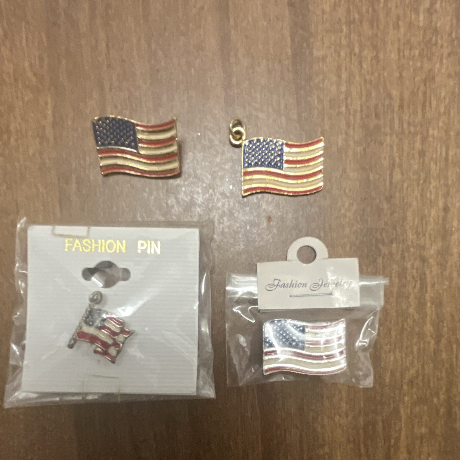 Mixed Lot 4 USA Flag Enamel Fashion Pins & Pendant Charm Set, Multicolor