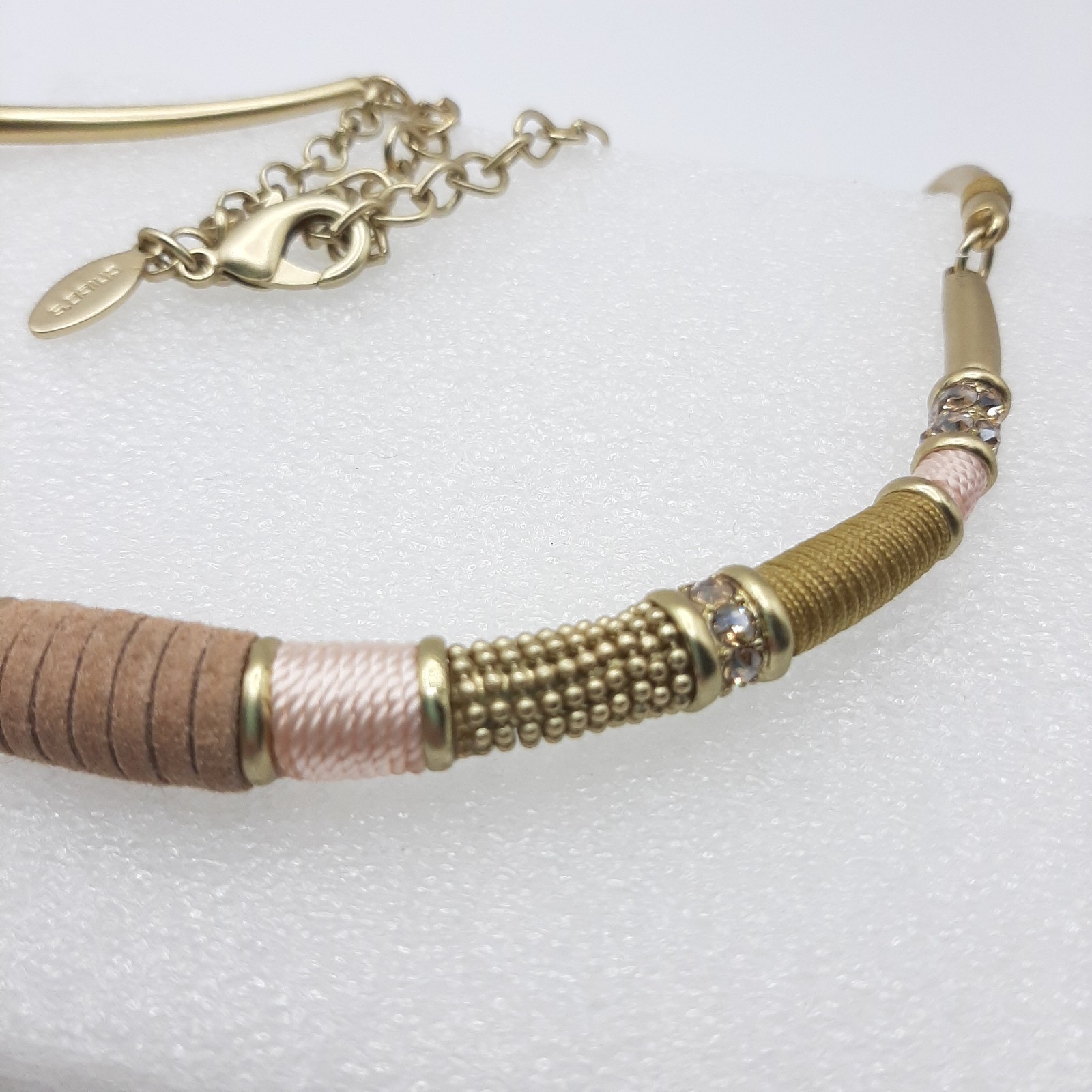 Chico’s Gold Tone Metal Pink Brown Neutral Mixed Material Statement Necklace
