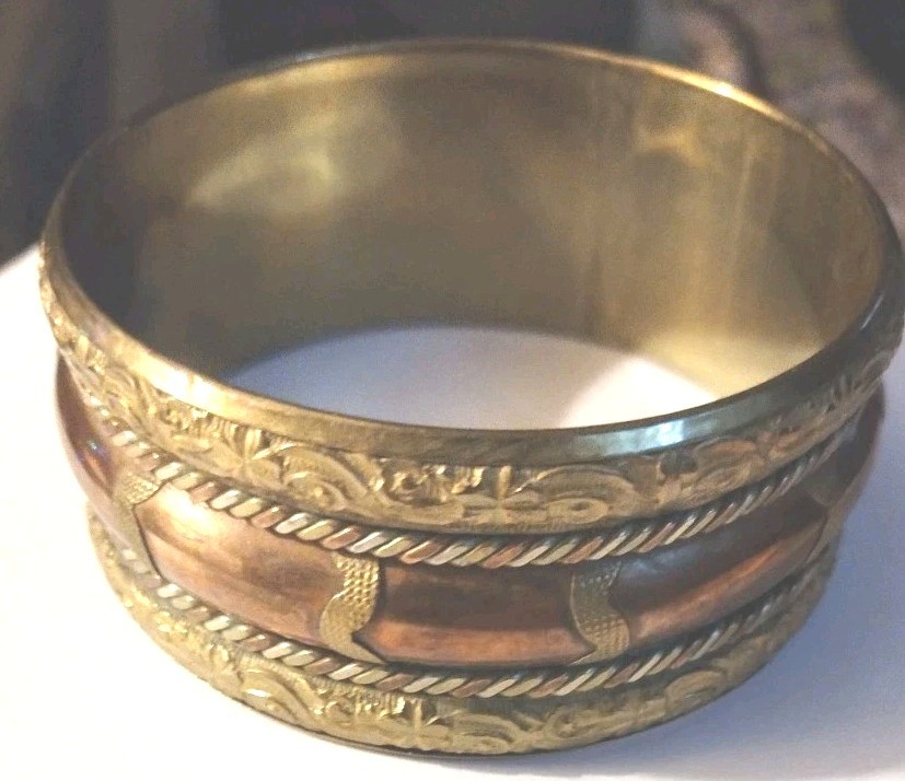Vtg. Copper/Brass/Silver Bangle 2 1/8 In Wide, 2 1/2 In Diameter