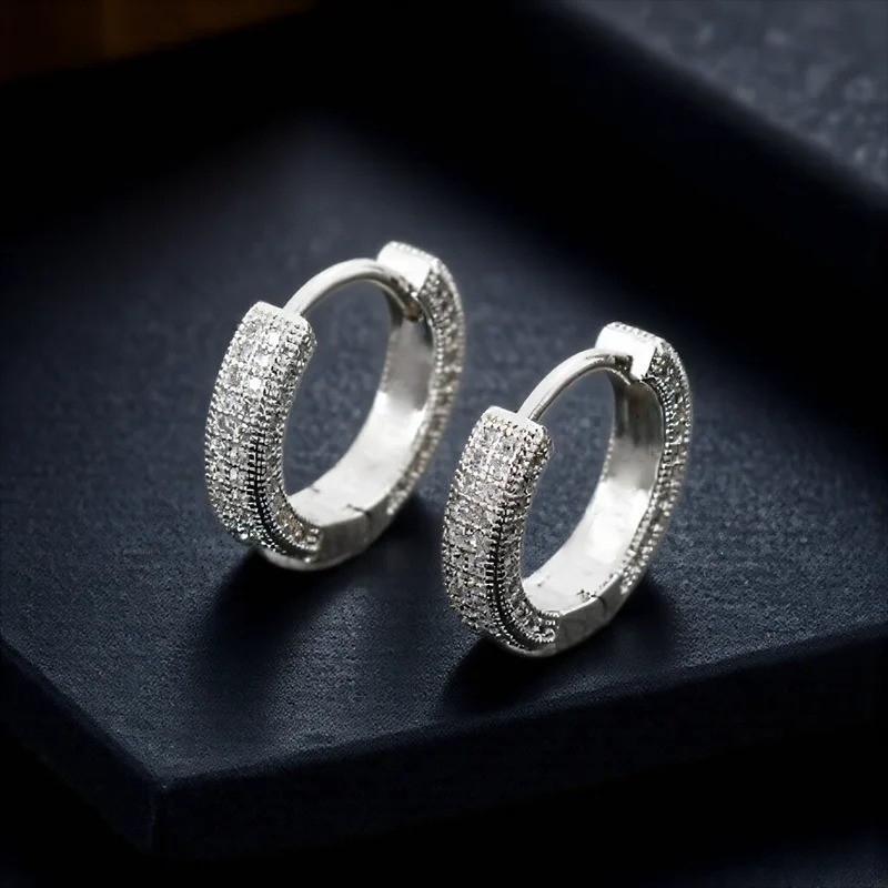 Pendientes aretes con simulado de diamantes chapados en oro para hombres