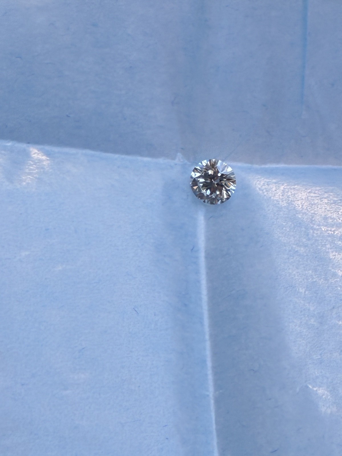 0.82 CT GIA Certified Diamond, Round Brilliant, Color G, Clarity SI1, Excellent