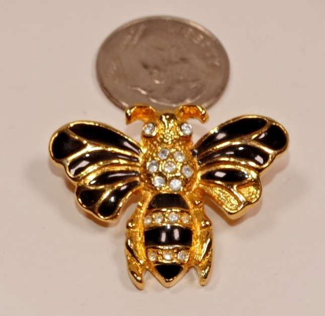 G93 VINTAGE CLEAR RHINESTONE & BLACK ENAMEL METAL BUMBLE BEE BROOCH PIN UNSIGNED